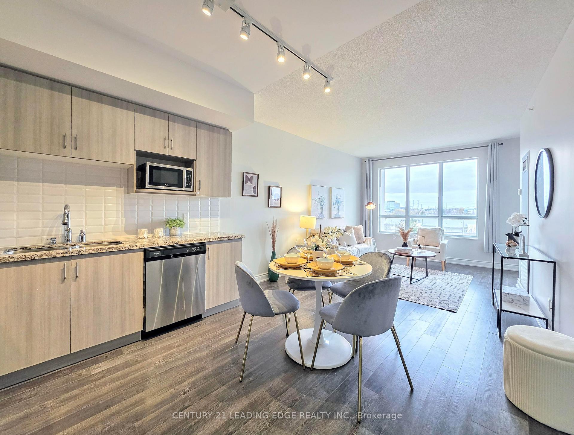 Photo 6 of Unit 510, 38 Cedarland Drive, Markham, Unionville — HOMEH