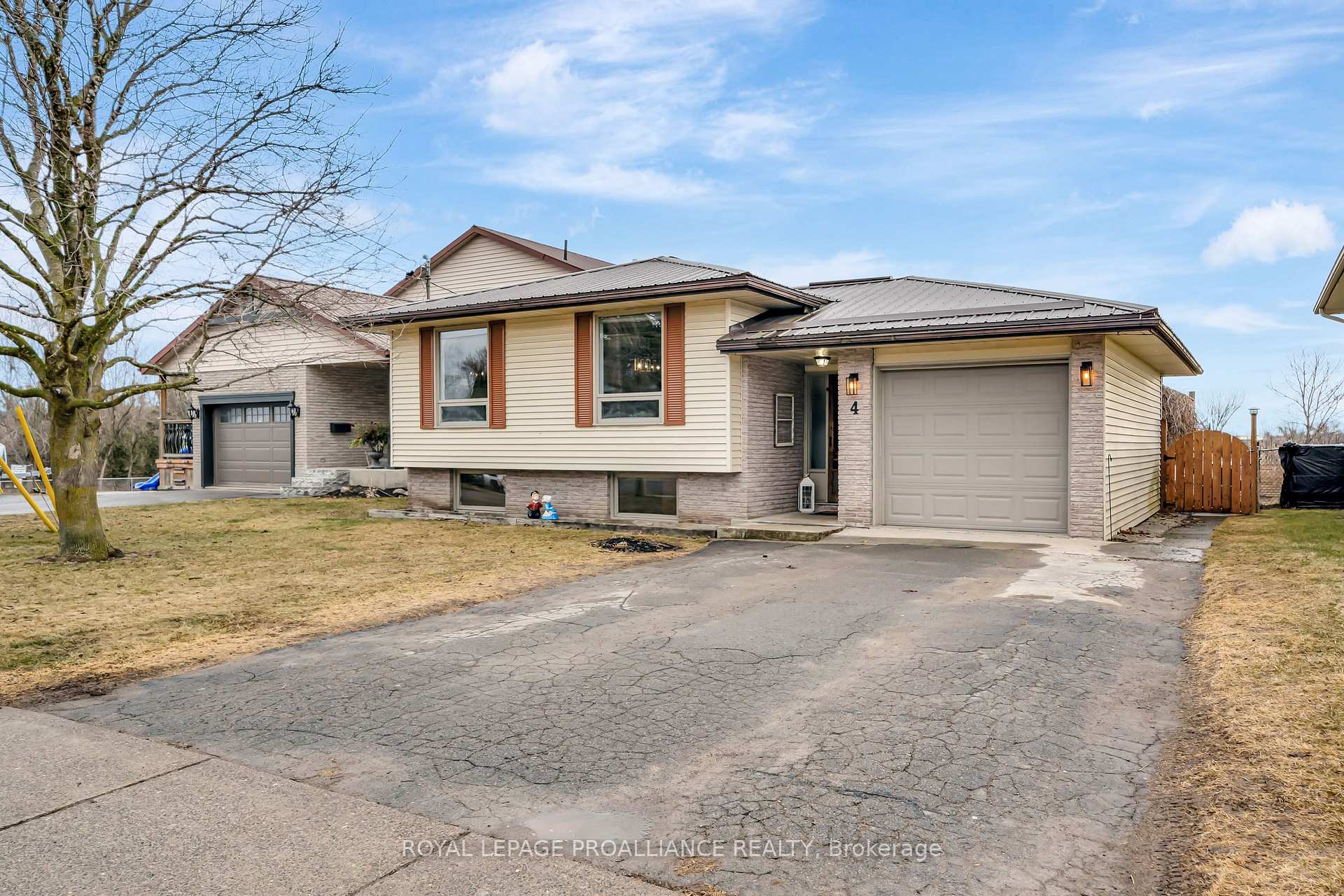 Photo 1 of 4 Gordon Avenue, Stirling-Rawdon, Stirling Ward — HOMEH