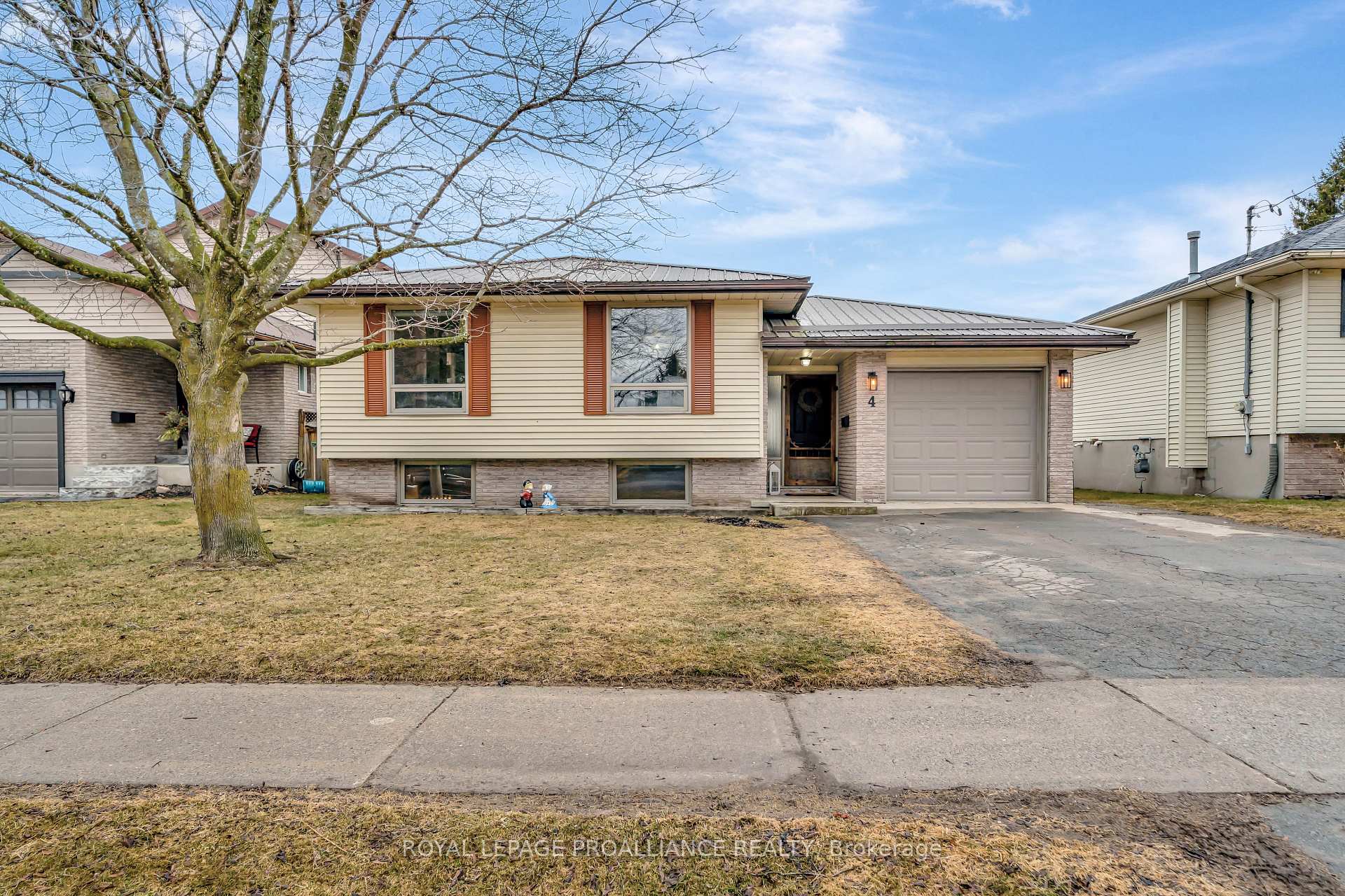 Photo 2 of 4 Gordon Avenue, Stirling-Rawdon, Stirling Ward — HOMEH