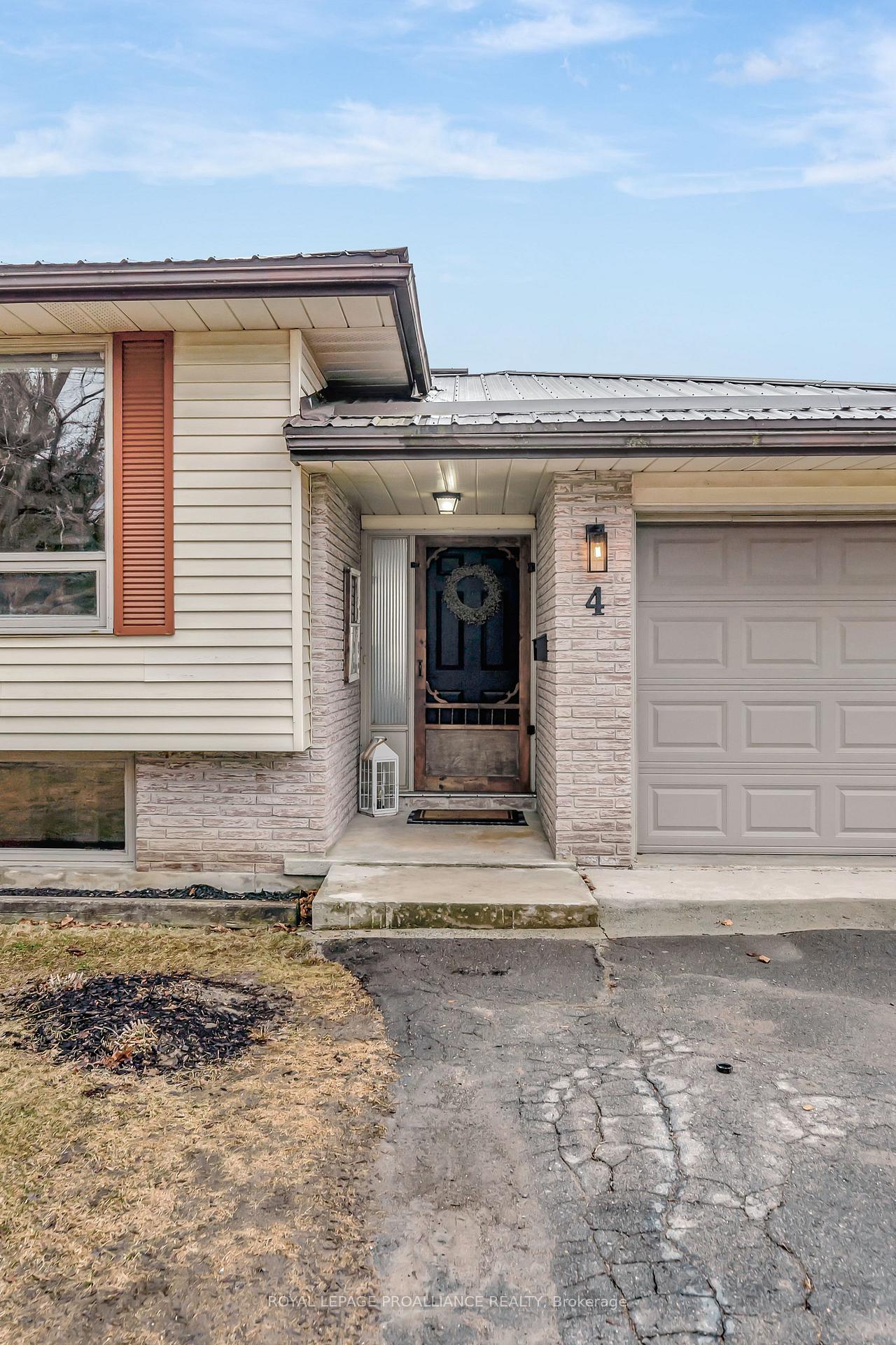 Photo 3 of 4 Gordon Avenue, Stirling-Rawdon, Stirling Ward — HOMEH
