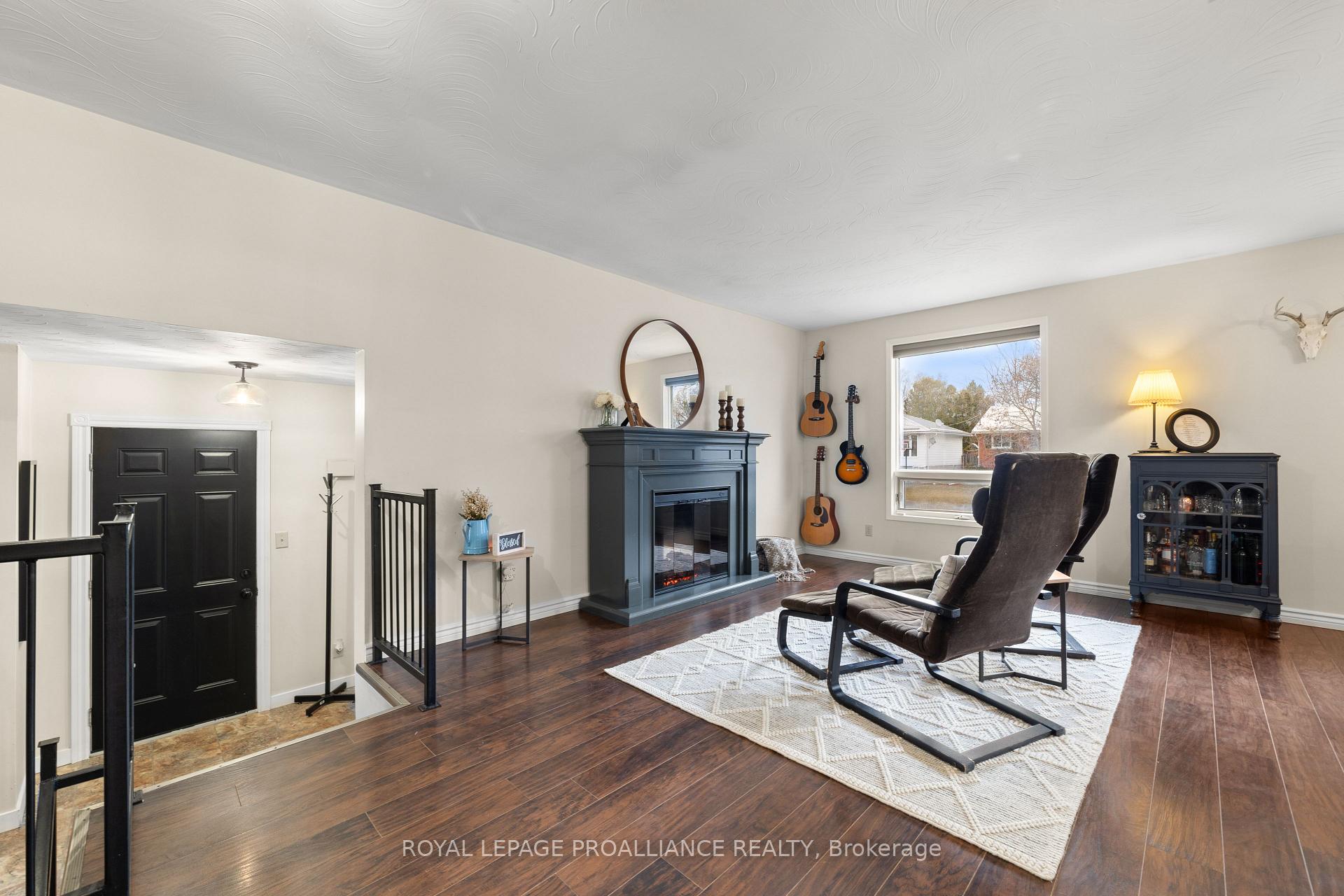 Photo 20 of 4 Gordon Avenue, Stirling-Rawdon, Stirling Ward — HOMEH