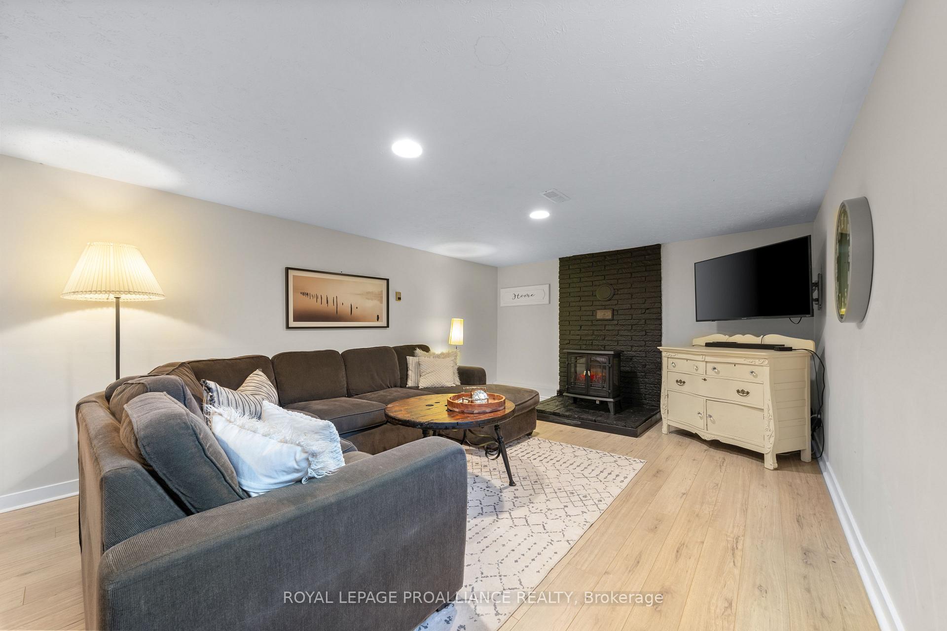 Photo 29 of 4 Gordon Avenue, Stirling-Rawdon, Stirling Ward — HOMEH