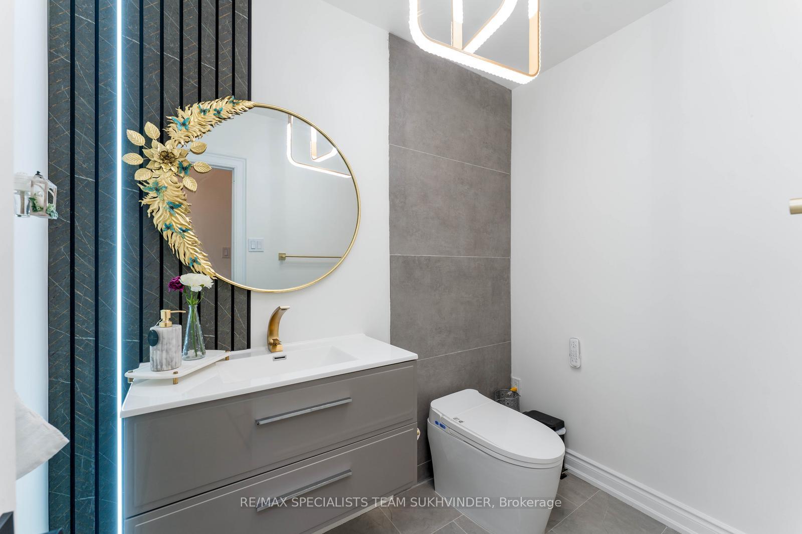 Photo 13 of 4 Dalla Riva Court, Brampton, Toronto Gore Rural Estate — HOMEH