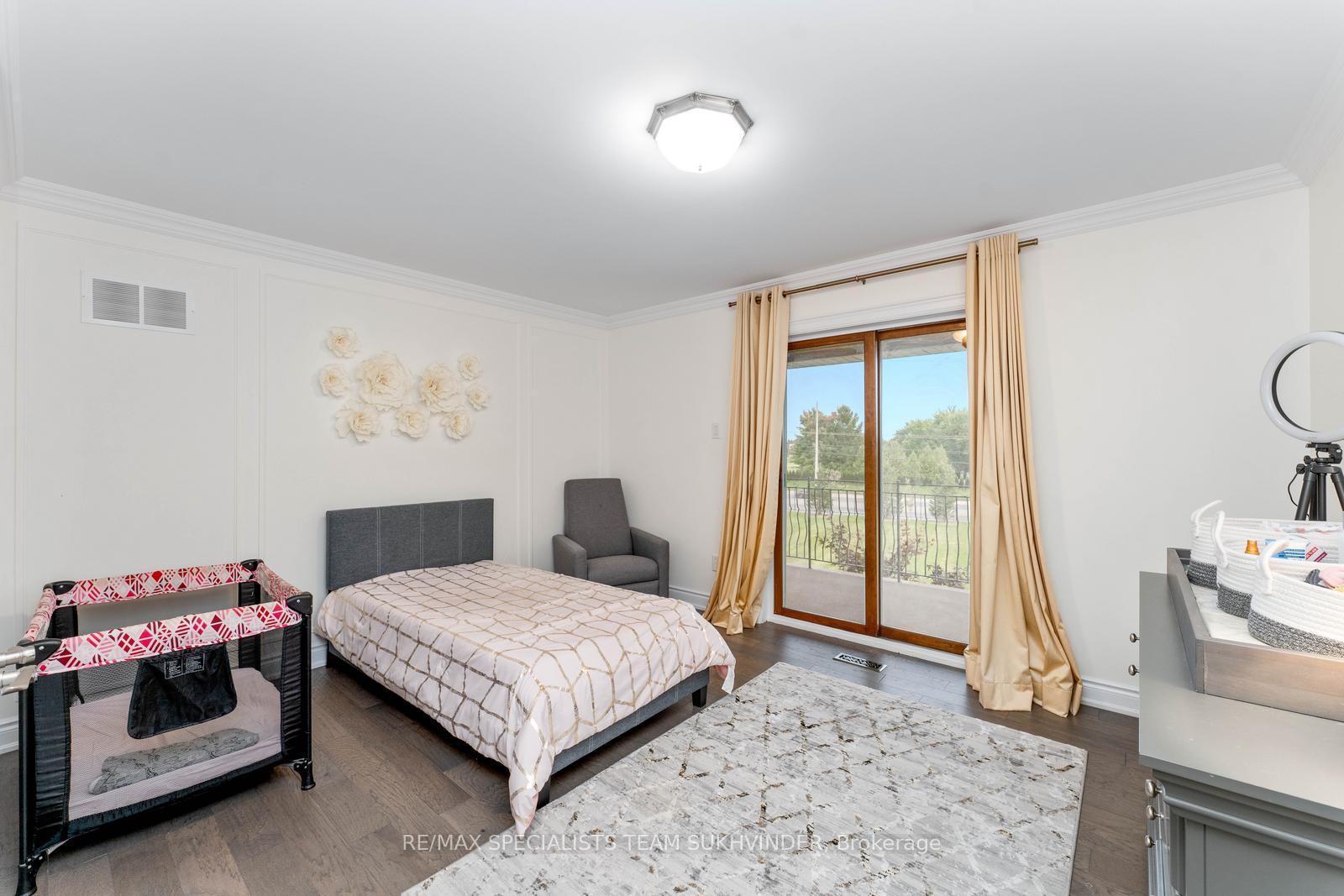 Photo 21 of 4 Dalla Riva Court, Brampton, Toronto Gore Rural Estate — HOMEH