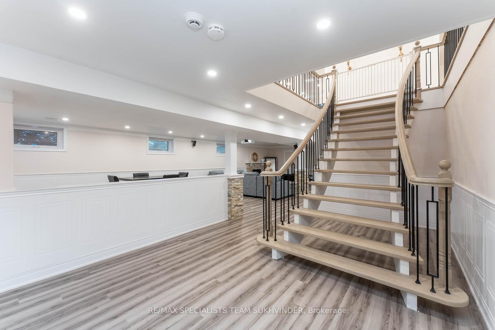 Photo 26 of 4 Dalla Riva Court, Brampton, Toronto Gore Rural Estate — HOMEH
