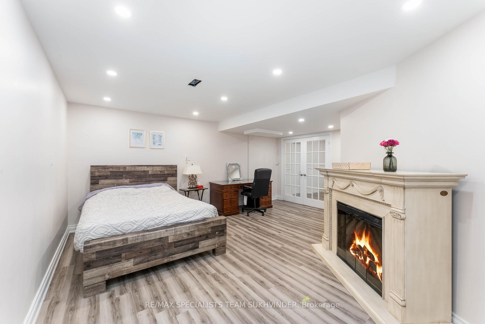Photo 31 of 4 Dalla Riva Court, Brampton, Toronto Gore Rural Estate — HOMEH
