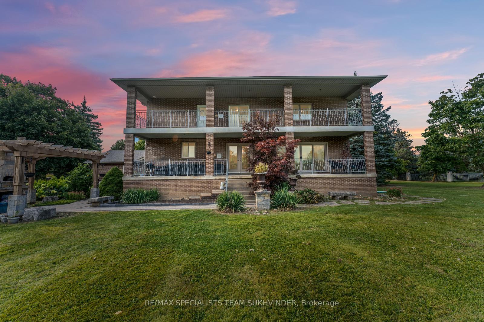 Photo 42 of 4 Dalla Riva Court, Brampton, Toronto Gore Rural Estate — HOMEH