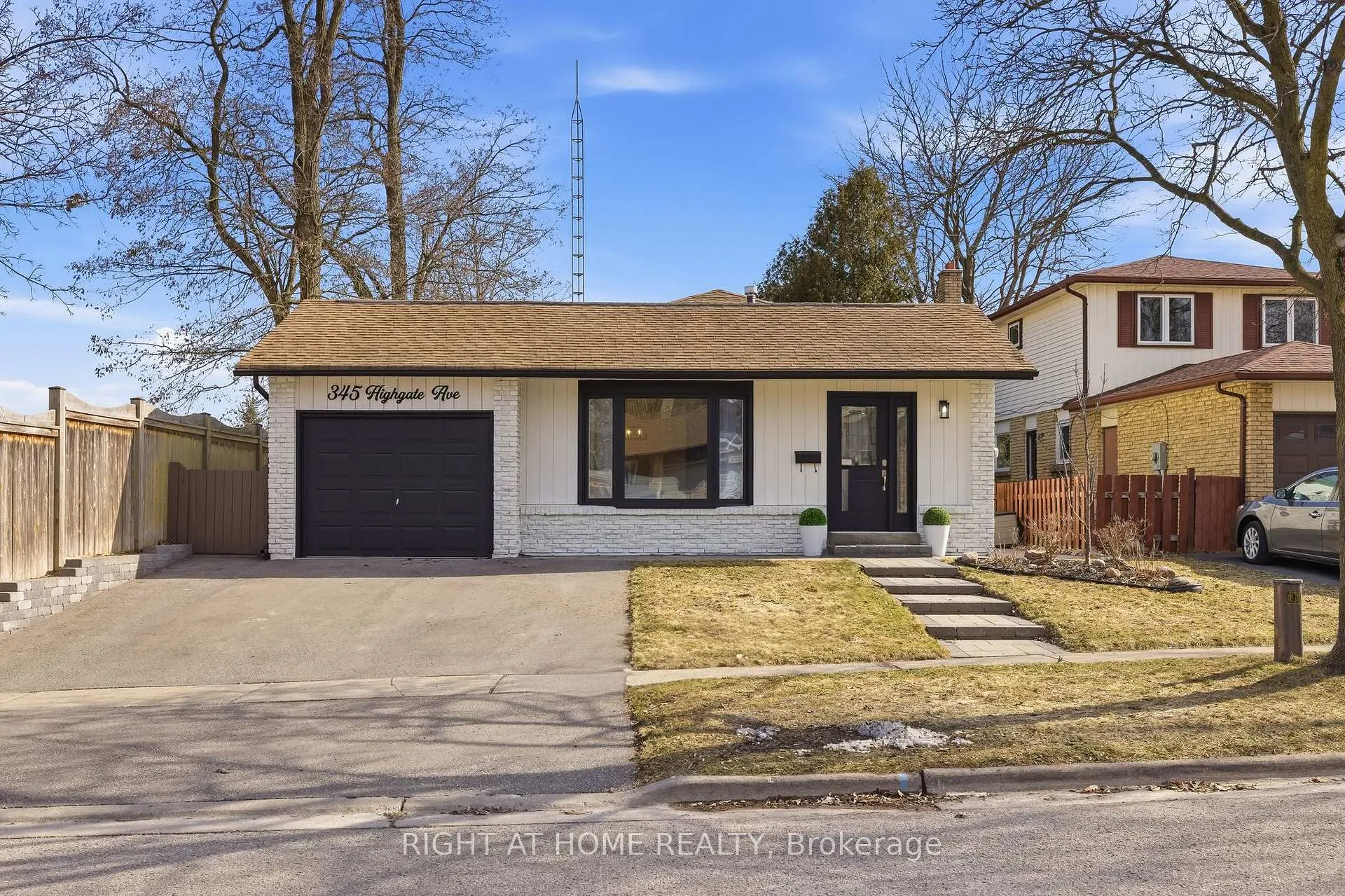 Photo 2 of 345 Highgate Avenue, Oshawa, Centennial — HOMEH