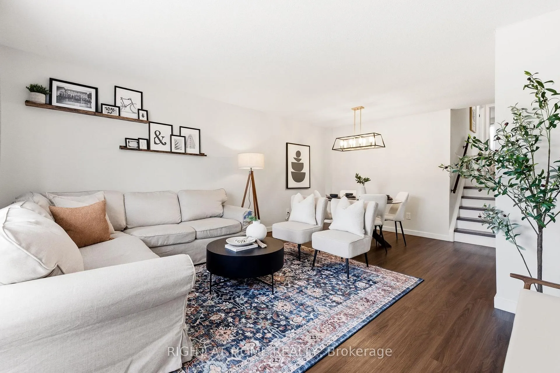 Photo 5 of 345 Highgate Avenue, Oshawa, Centennial — HOMEH