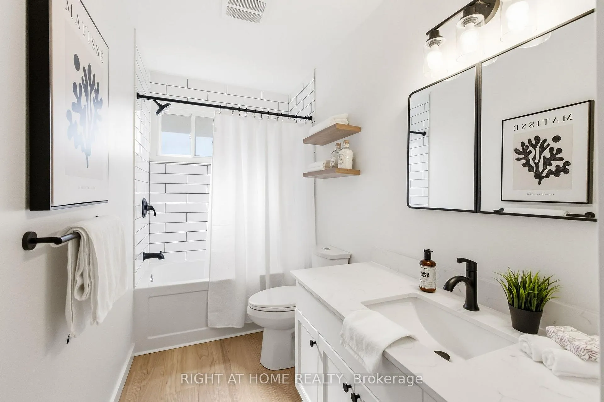 Photo 17 of 345 Highgate Avenue, Oshawa, Centennial — HOMEH