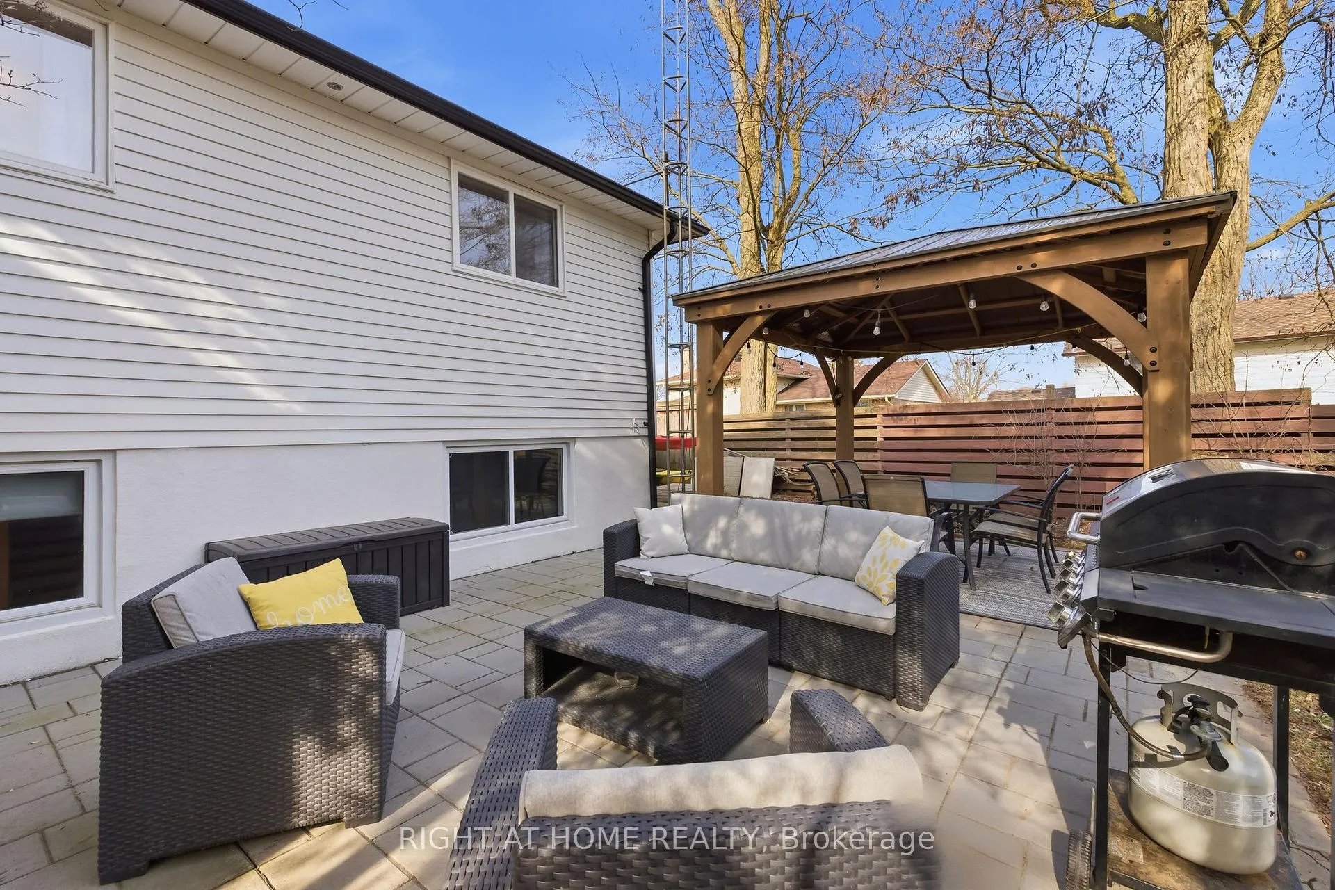 Photo 29 of 345 Highgate Avenue, Oshawa, Centennial — HOMEH