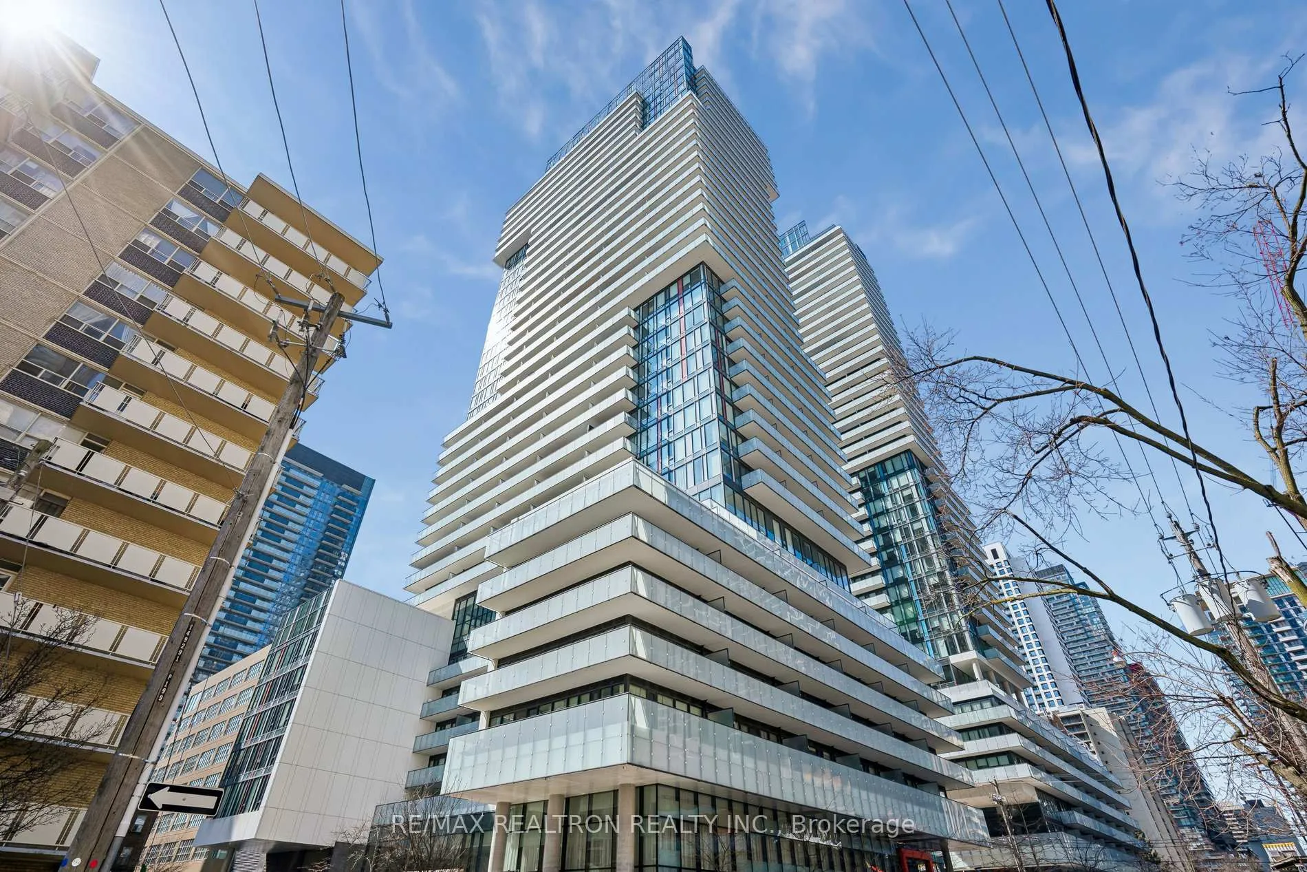 Front of Unit 1212, 185 Roehampton Avenue