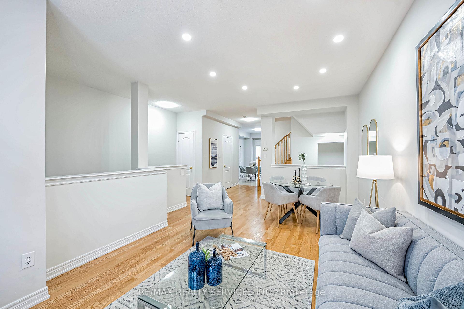 Photo 8 of 27 Sea Drifter Crescent, Brampton, Bram East — HOMEH