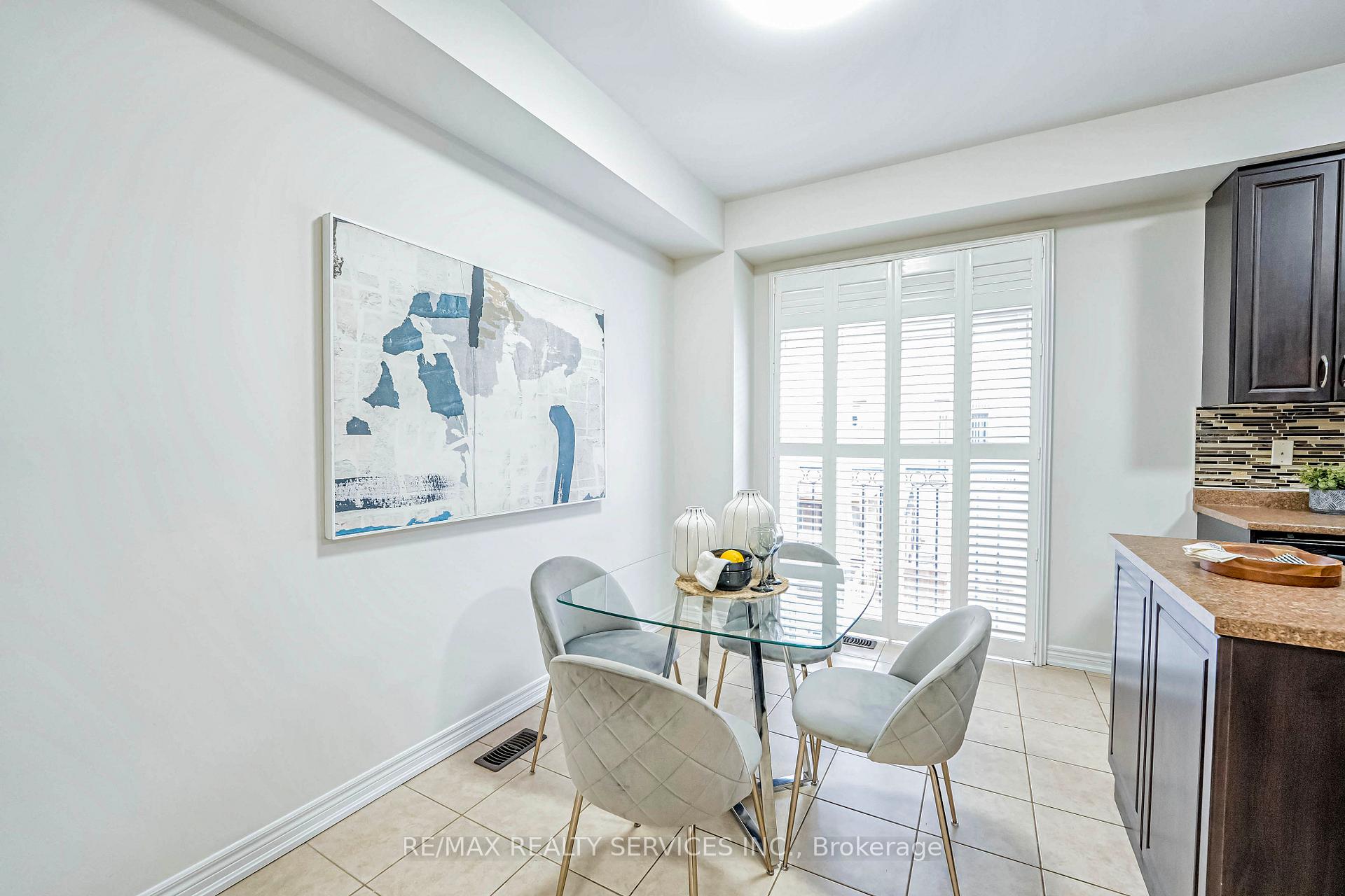 Photo 12 of 27 Sea Drifter Crescent, Brampton, Bram East — HOMEH