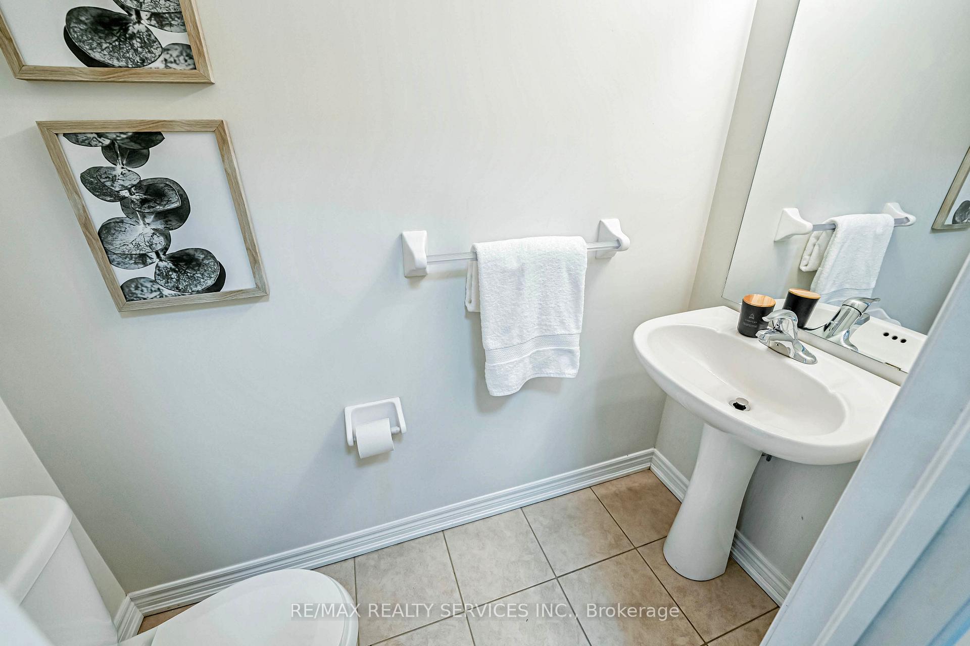 Photo 18 of 27 Sea Drifter Crescent, Brampton, Bram East — HOMEH