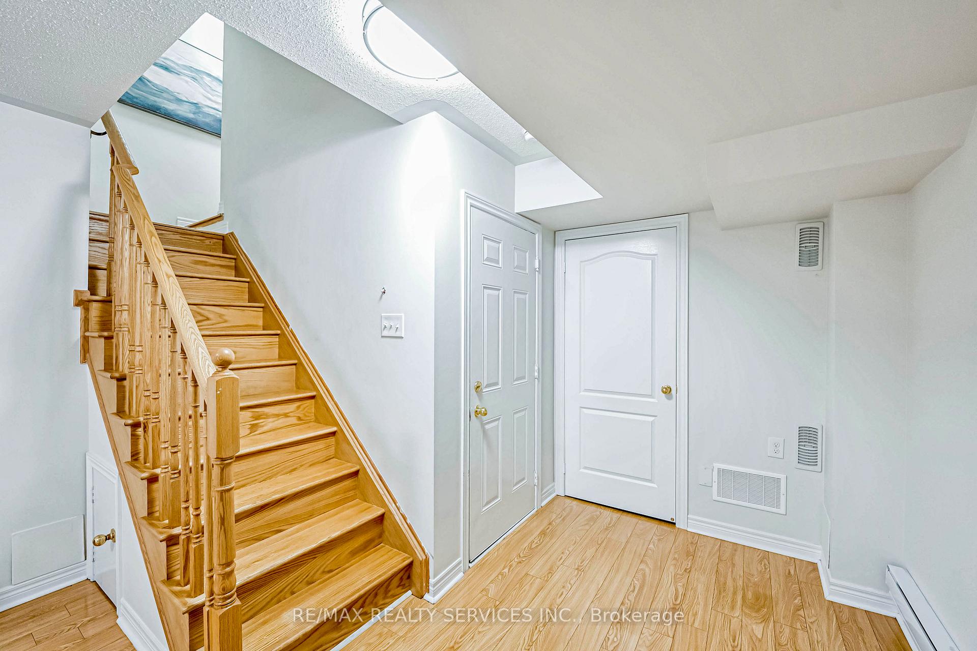 Photo 32 of 27 Sea Drifter Crescent, Brampton, Bram East — HOMEH