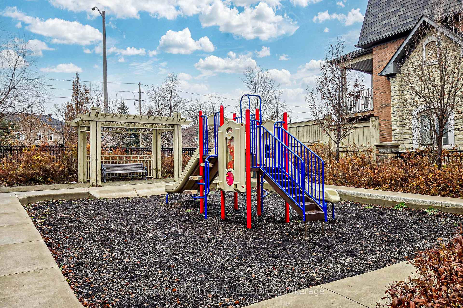 Photo 38 of 27 Sea Drifter Crescent, Brampton, Bram East — HOMEH