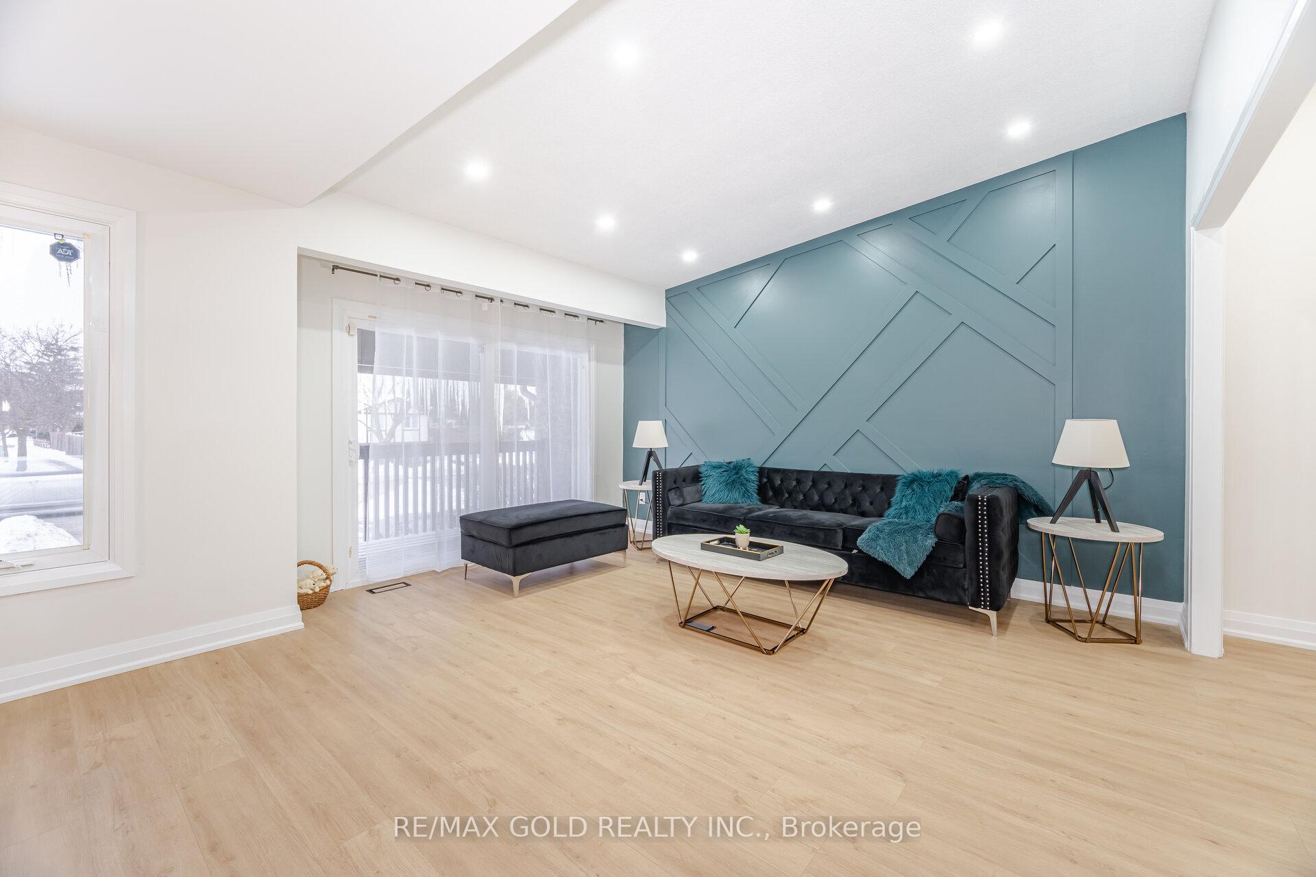 Photo 4 of 249 Hansen Road N, Brampton, Madoc — HOMEH