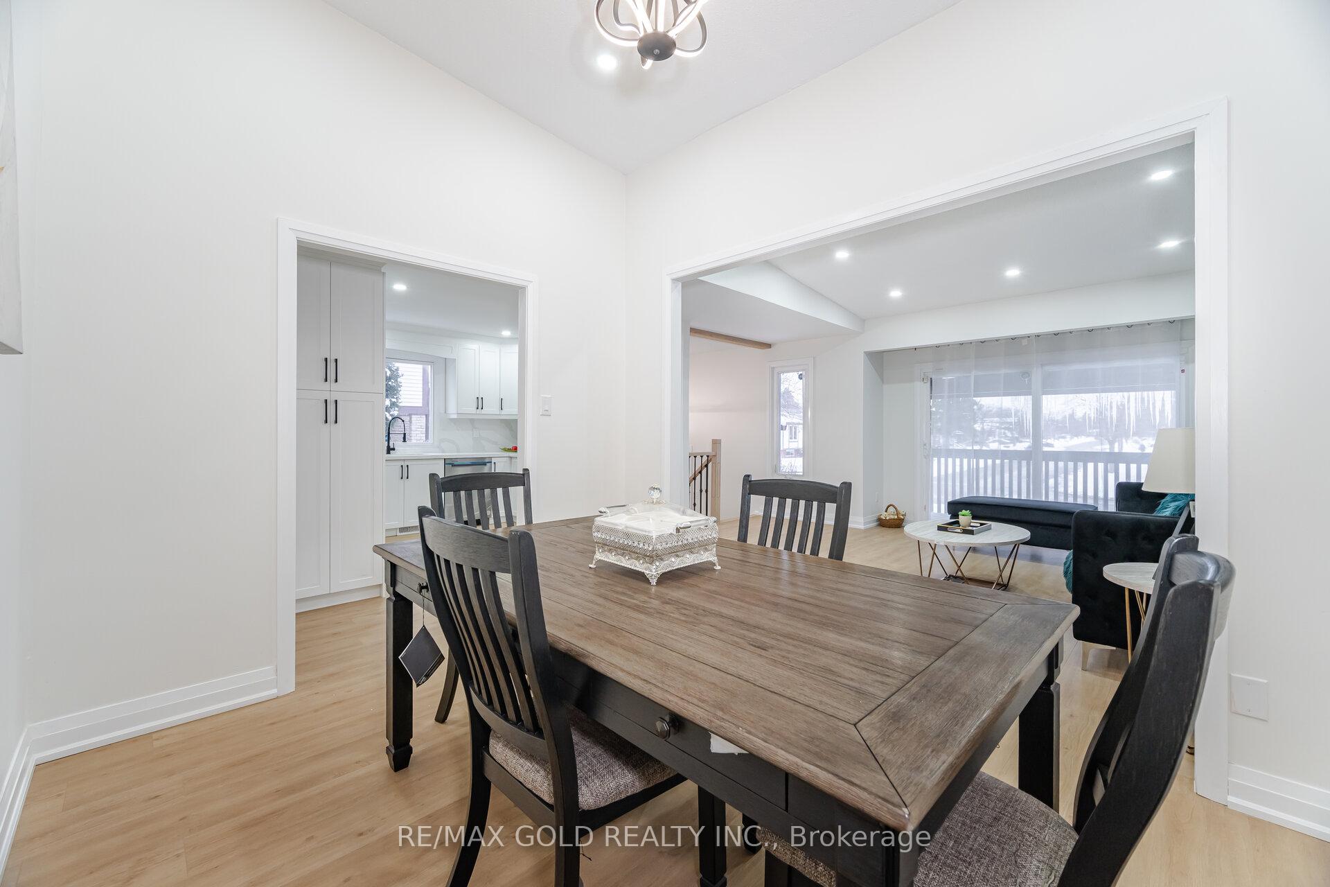 Photo 8 of 249 Hansen Road N, Brampton, Madoc — HOMEH