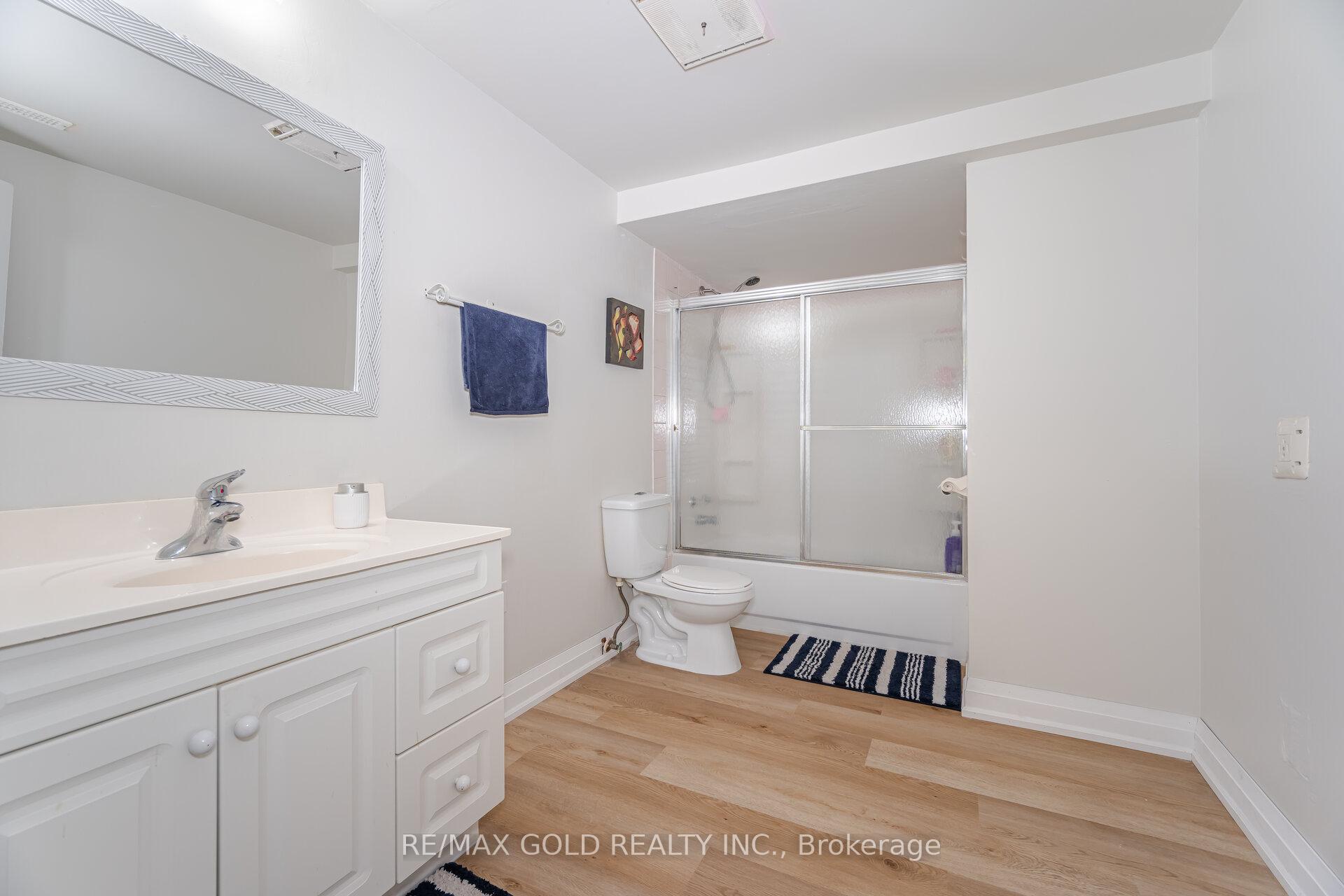 Photo 39 of 249 Hansen Road N, Brampton, Madoc — HOMEH