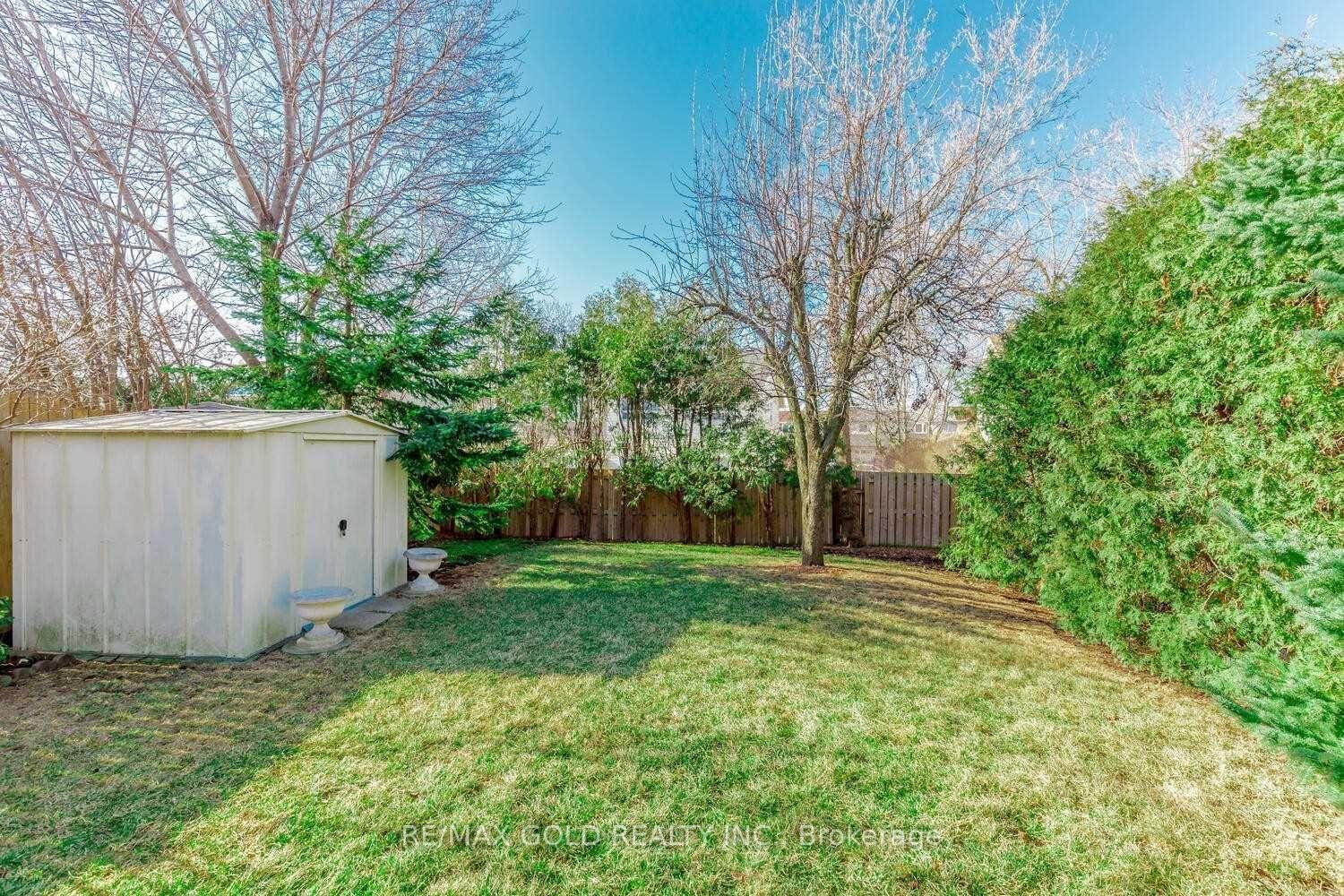 Photo 42 of 249 Hansen Road N, Brampton, Madoc — HOMEH