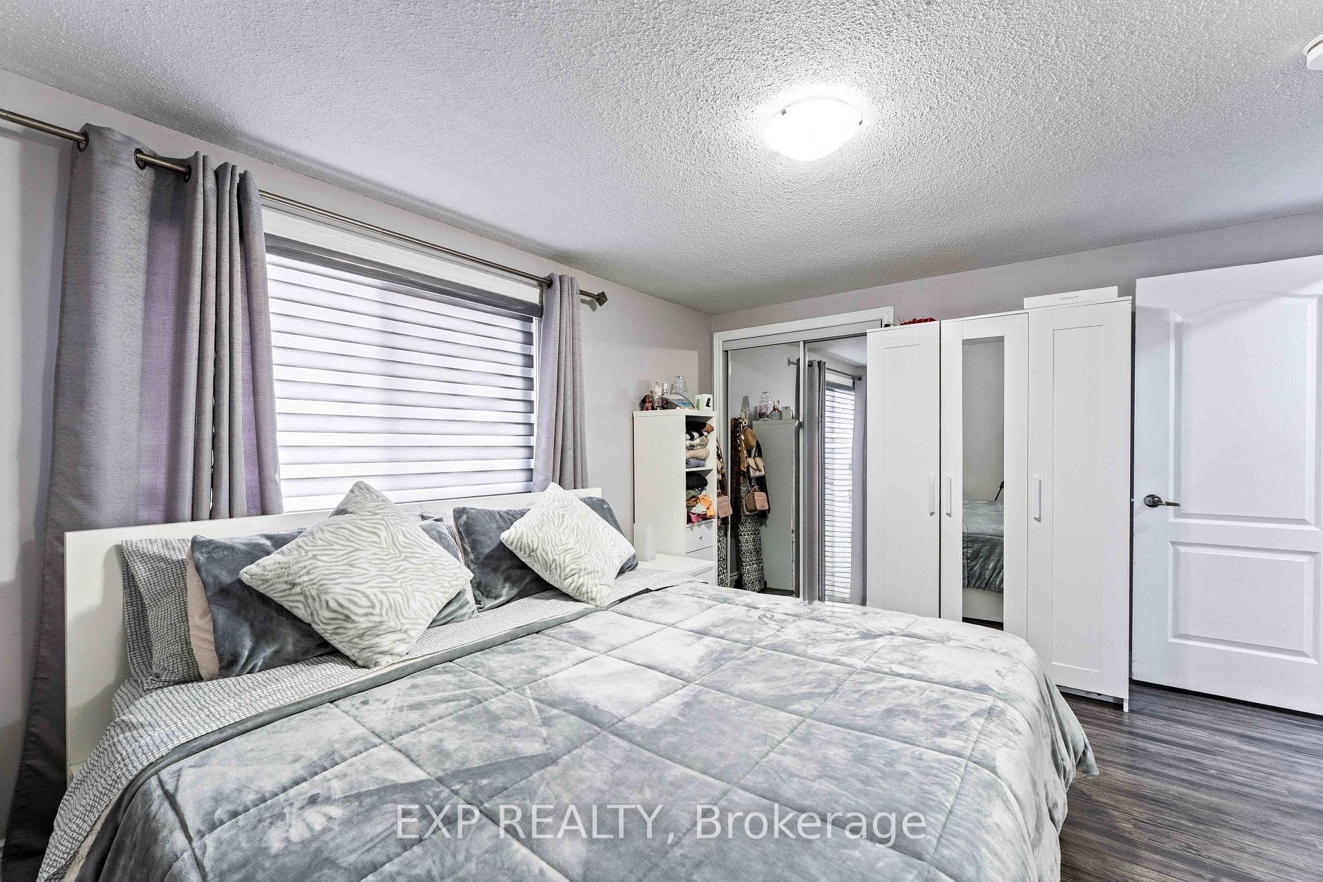 Photo 21 of 245 Centre Street N, Brampton, Brampton North — HOMEH