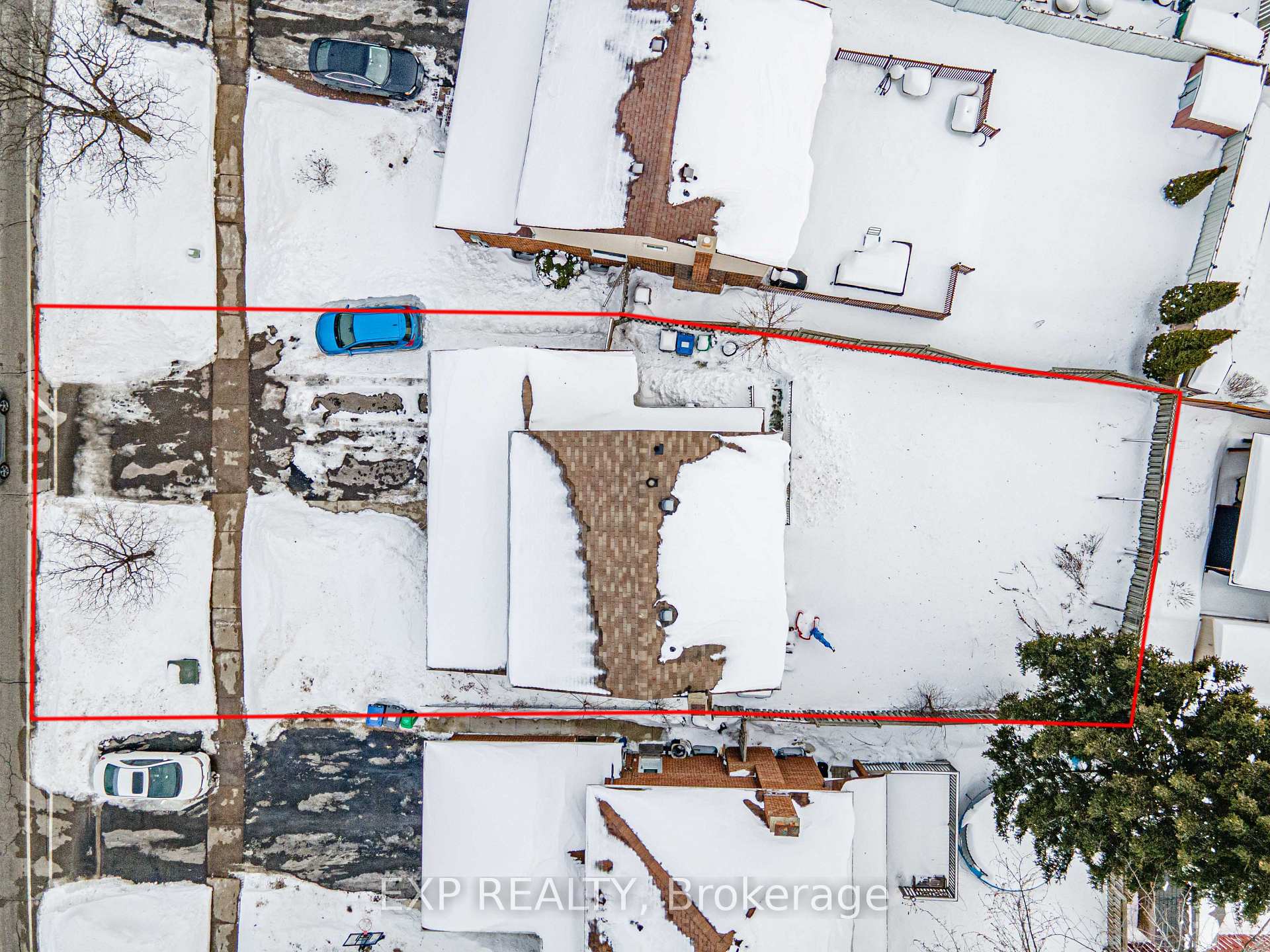 Photo 40 of 245 Centre Street N, Brampton, Brampton North — HOMEH