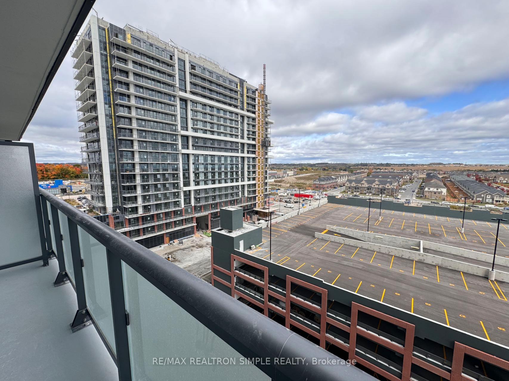 Photo 10 of Unit 801, 2545 Simcoe Street N, Oshawa, Windfields — HOMEH