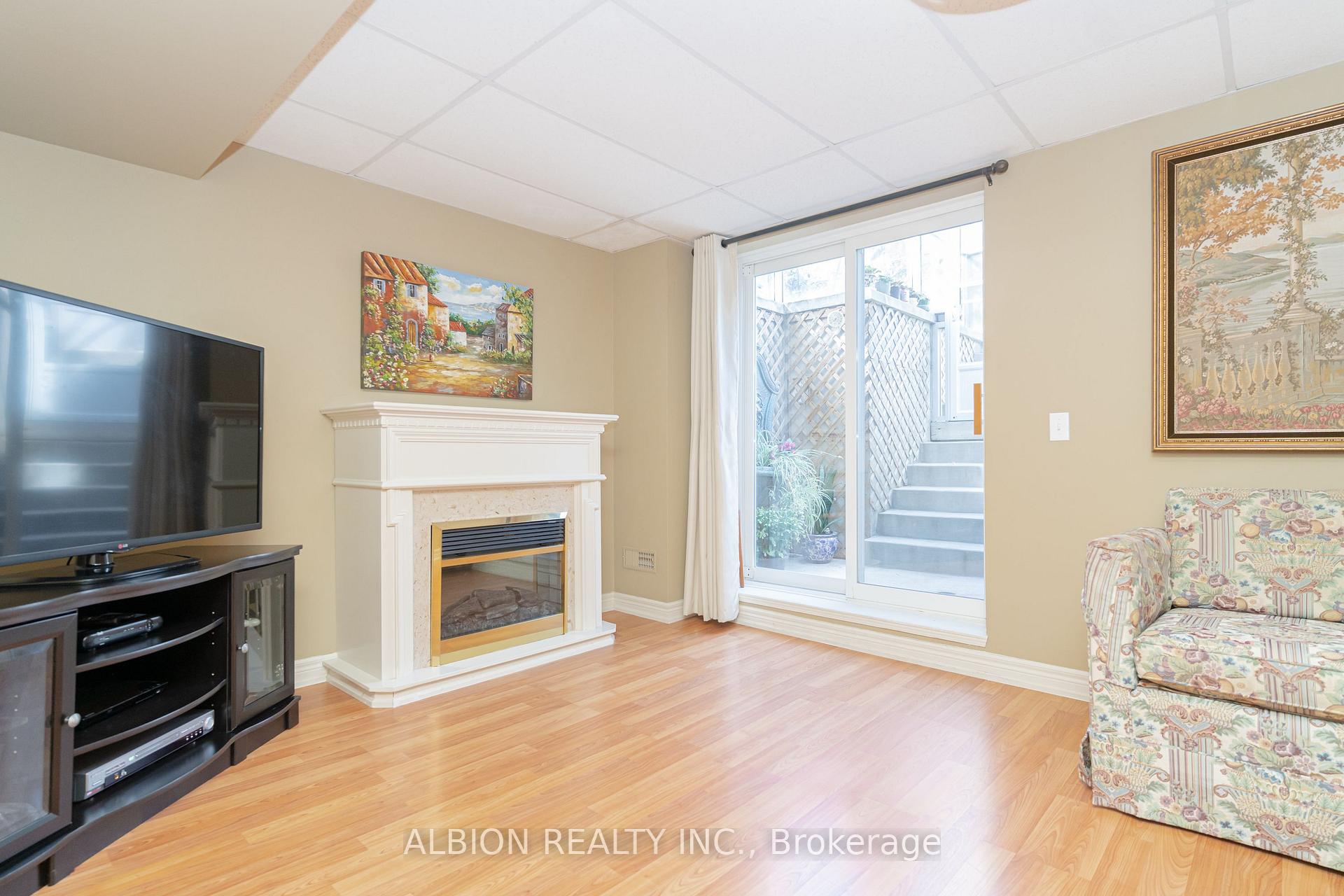 Photo 27 of 30 Rushbrook Drive, Brampton, Vales of Castlemore — HOMEH