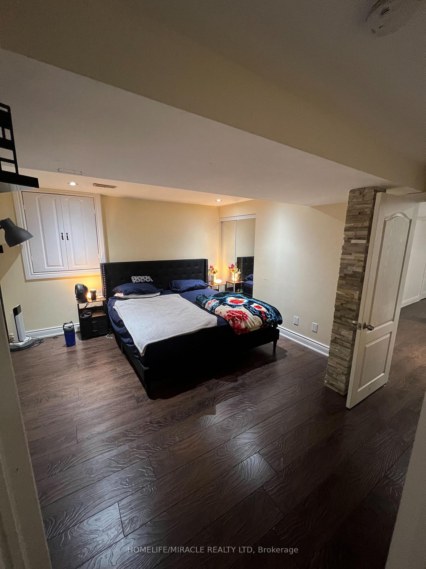 Photo 21 of 53 Hiberton Crescent, Brampton, Fletcher's Meadow — HOMEH