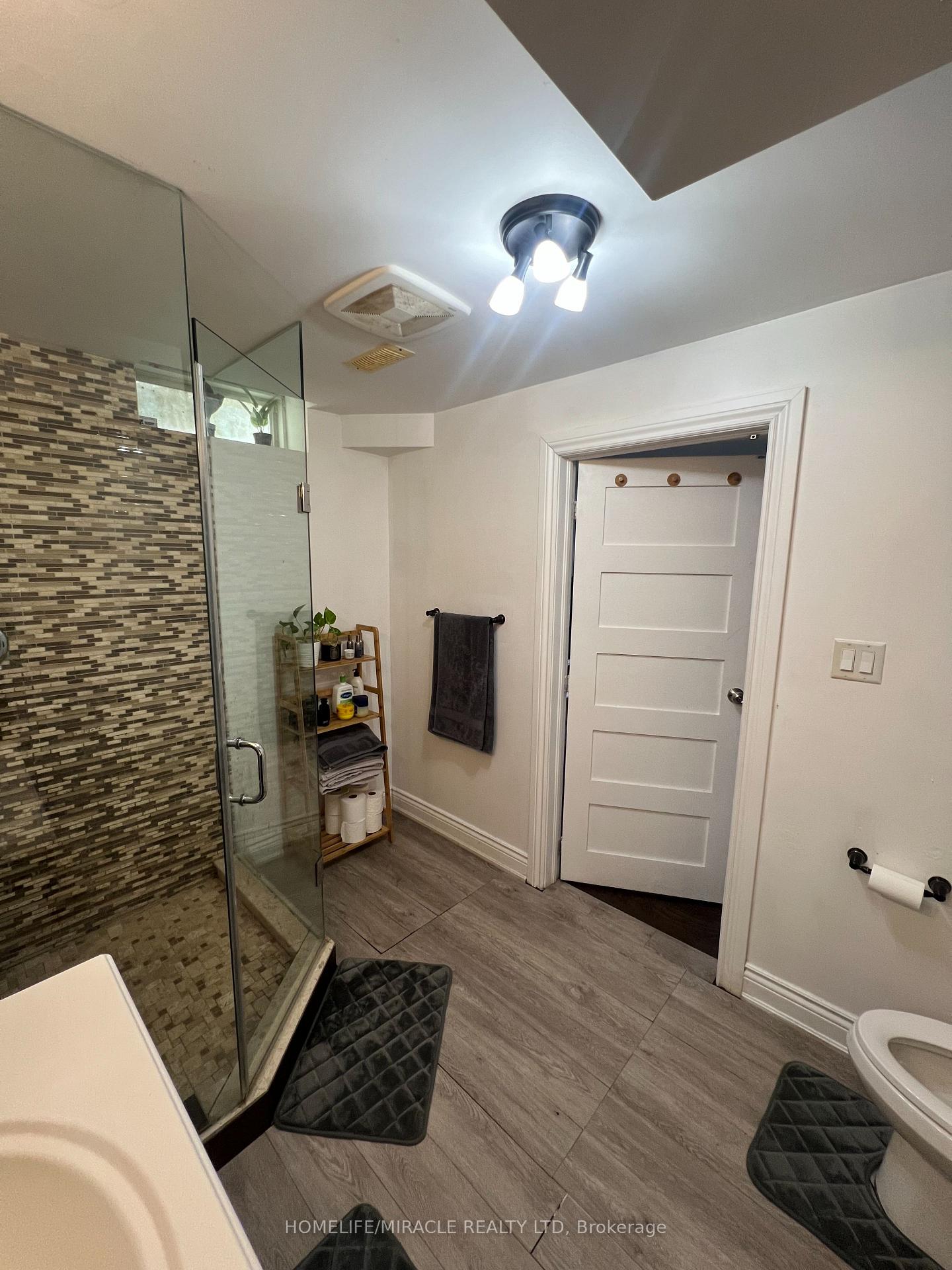 Photo 41 of 53 Hiberton Crescent, Brampton, Fletcher's Meadow — HOMEH