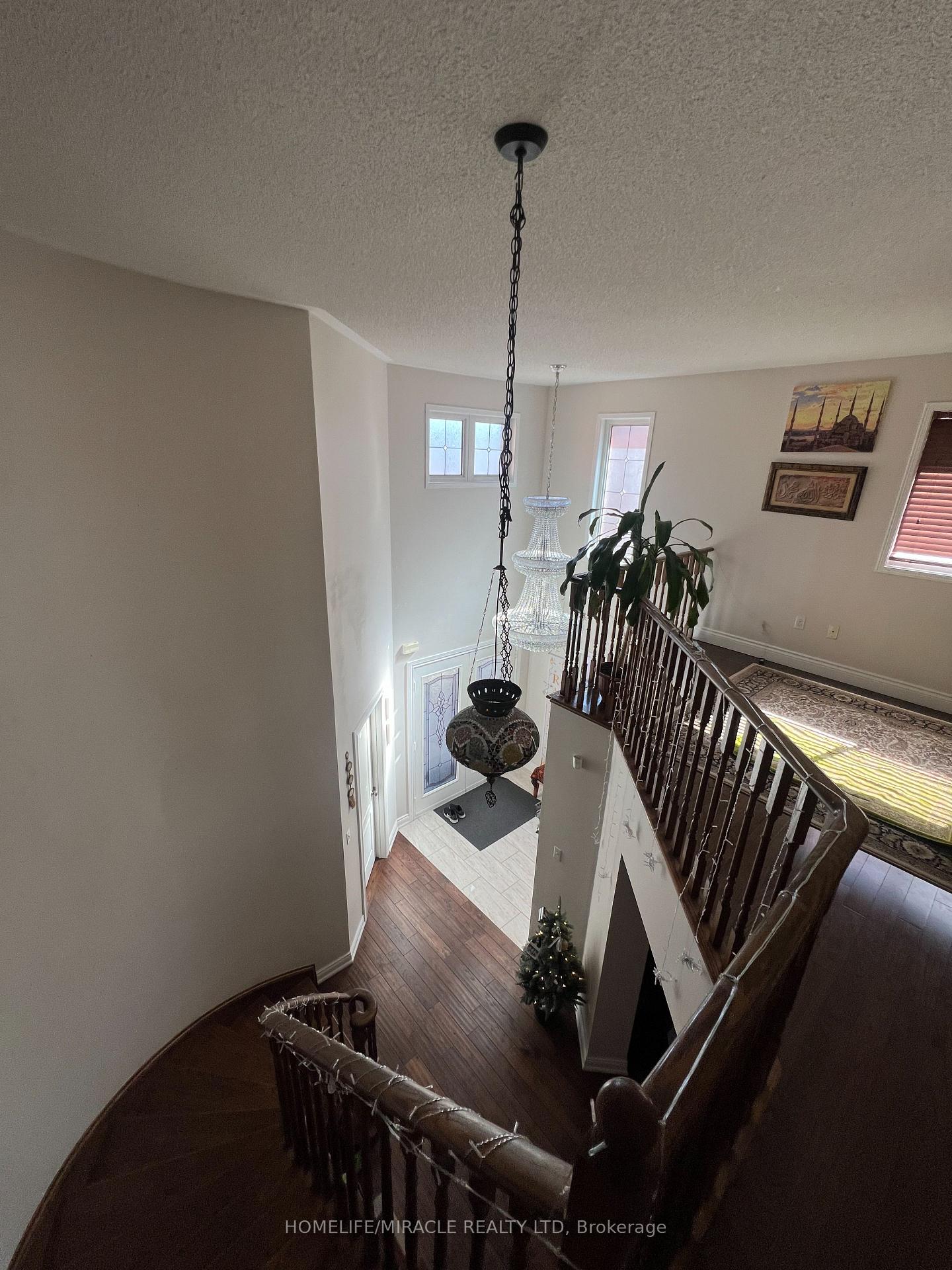 Photo 31 of 53 Hiberton Crescent, Brampton, Fletcher's Meadow — HOMEH