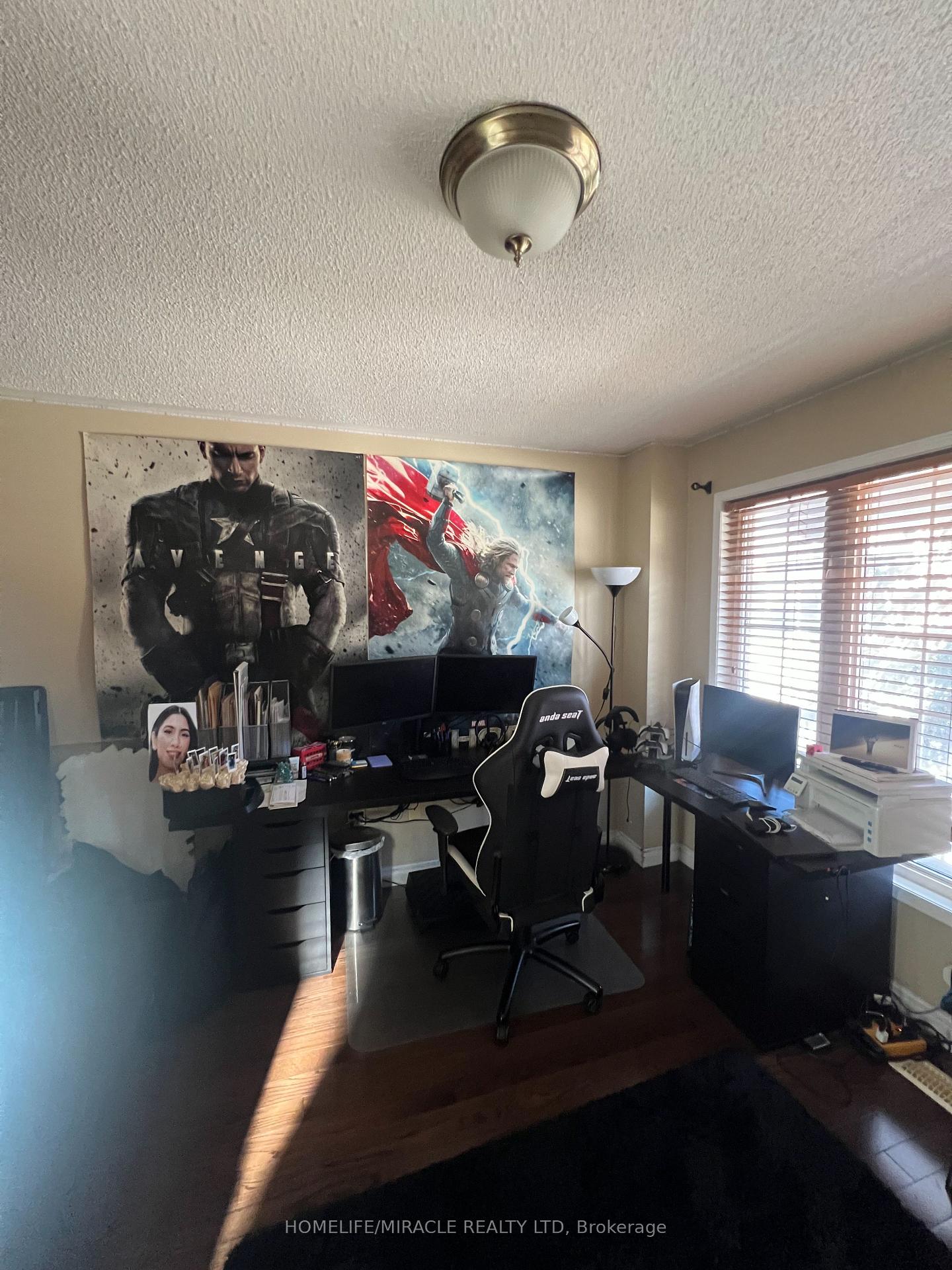 Photo 37 of 53 Hiberton Crescent, Brampton, Fletcher's Meadow — HOMEH