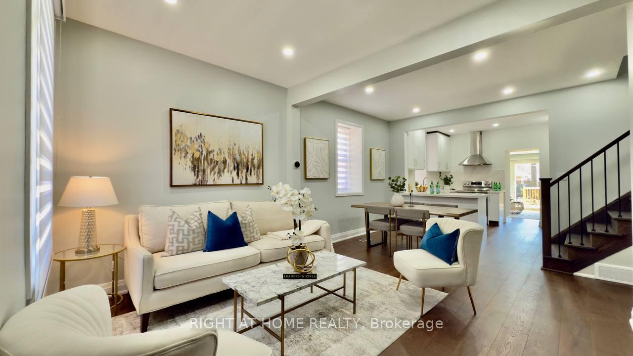 Photo 2 of 23 Brock Street N, Hamilton, Dundas — HOMEH