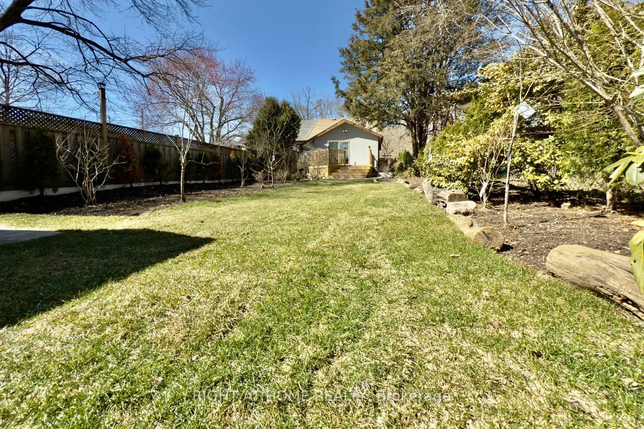 Photo 147 of 23 Brock Street N, Hamilton, Dundas — HOMEH