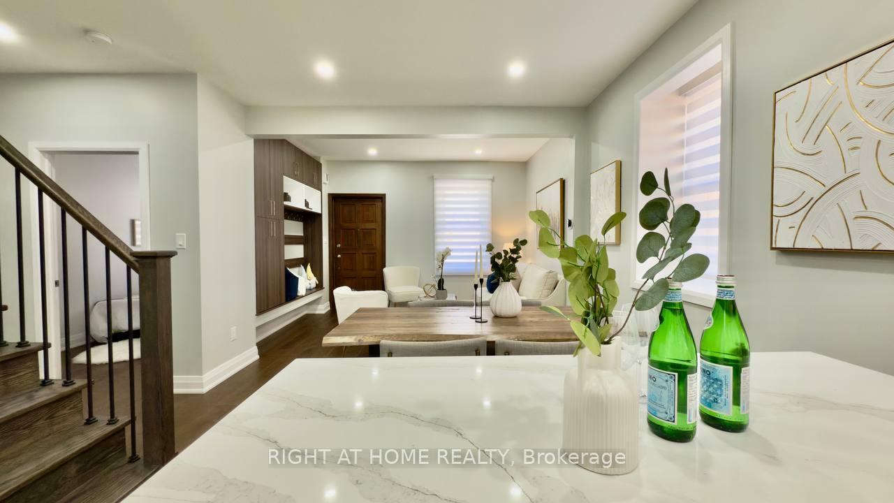 Photo 9 of 23 Brock Street N, Hamilton, Dundas — HOMEH