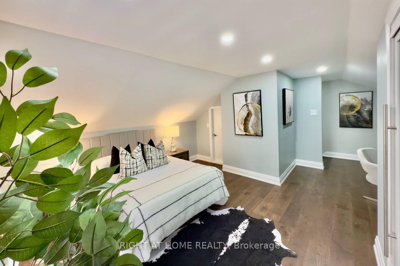 Photo 113 of 23 Brock Street N, Hamilton, Dundas — HOMEH