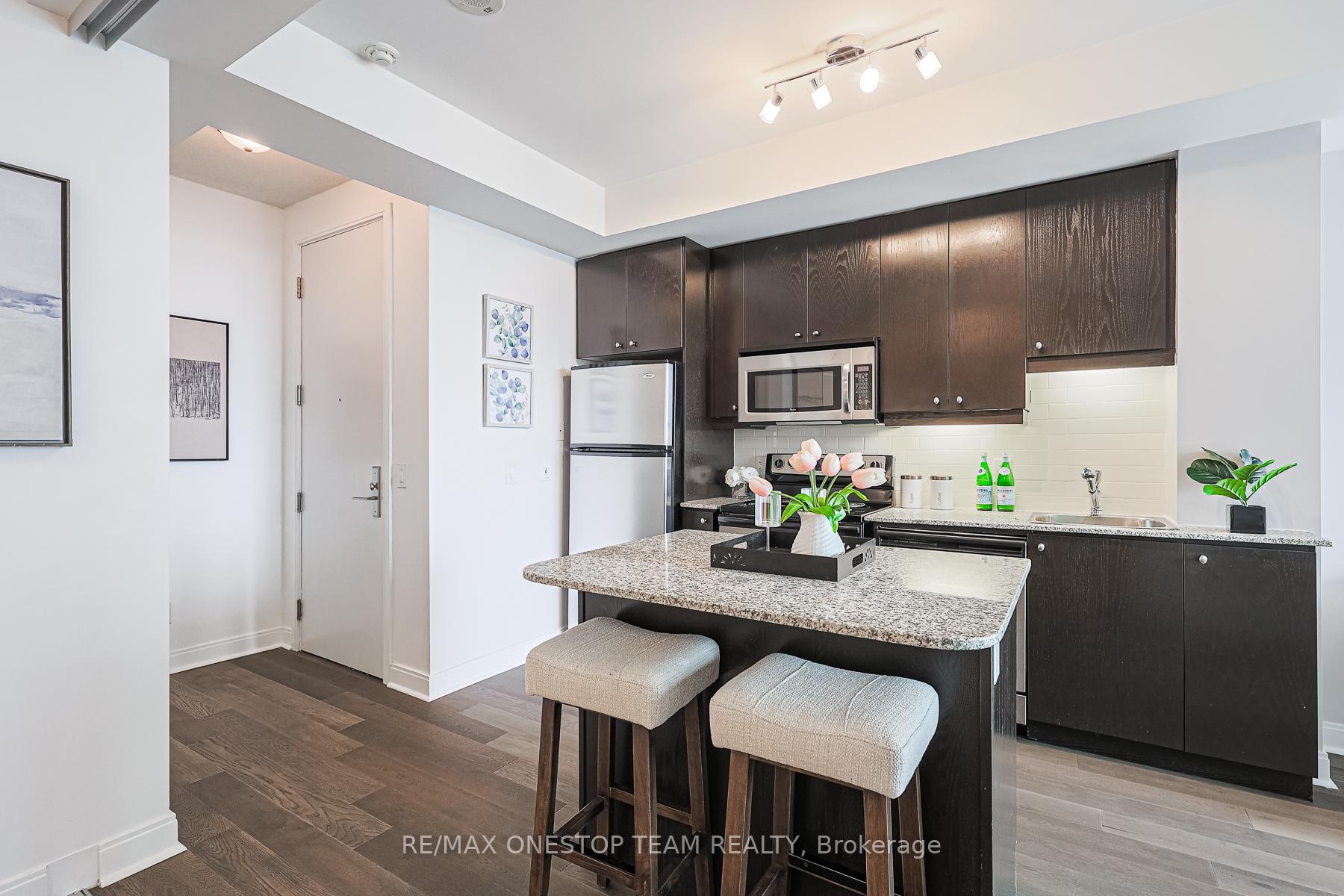 Photo 2 of Unit 3005, 1 Scott Street, Toronto, Waterfront Communities — HOMEH