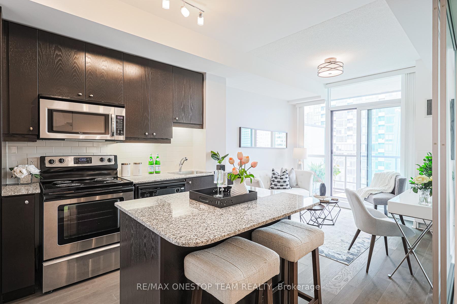 Photo 4 of Unit 3005, 1 Scott Street, Toronto, Waterfront Communities — HOMEH