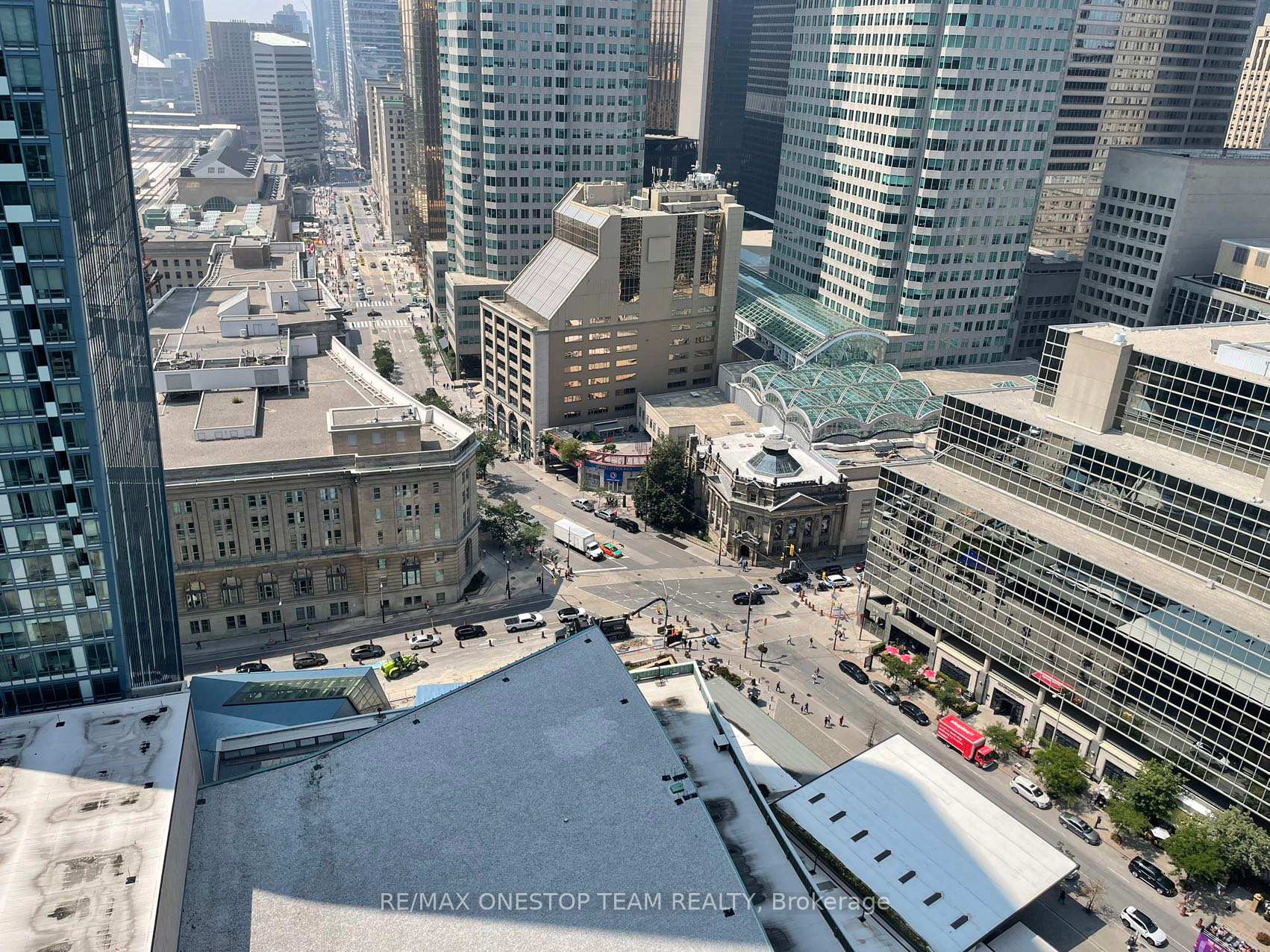 Photo 13 of Unit 3005, 1 Scott Street, Toronto, Waterfront Communities — HOMEH
