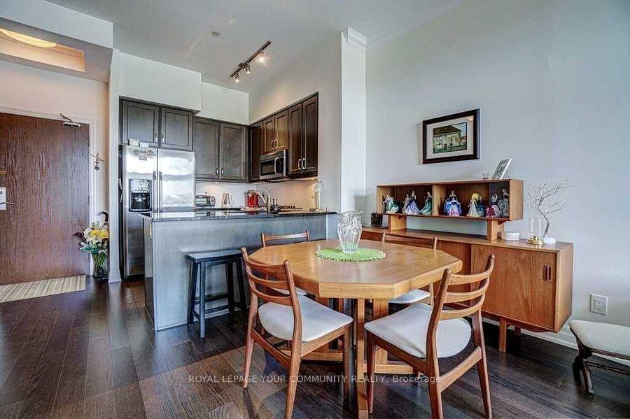 Photo 9 of Unit 601, 111 Civic Square Gate, Aurora, Bayview Wellington — HOMEH