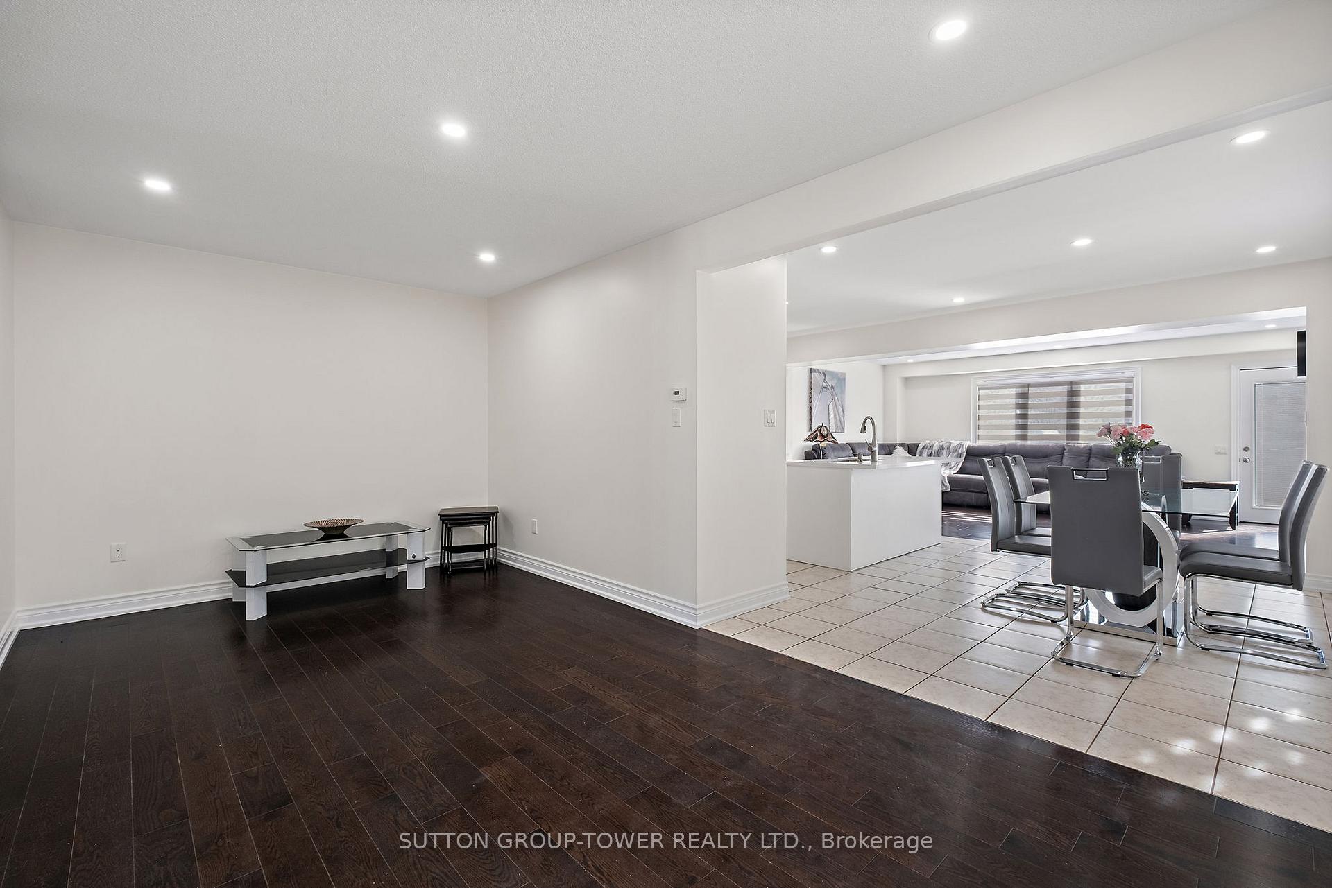 Photo 13 of 58 Lightcatcher Circle, Brampton, Bram East — HOMEH