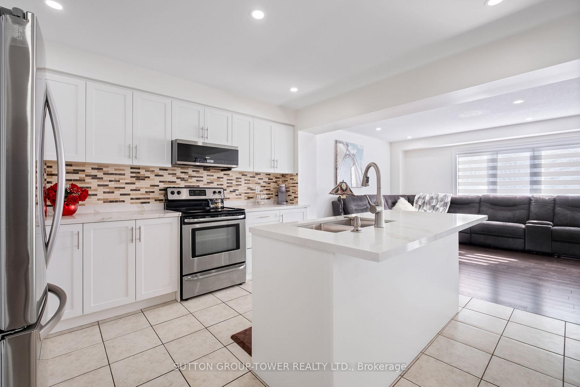 Photo 17 of 58 Lightcatcher Circle, Brampton, Bram East — HOMEH