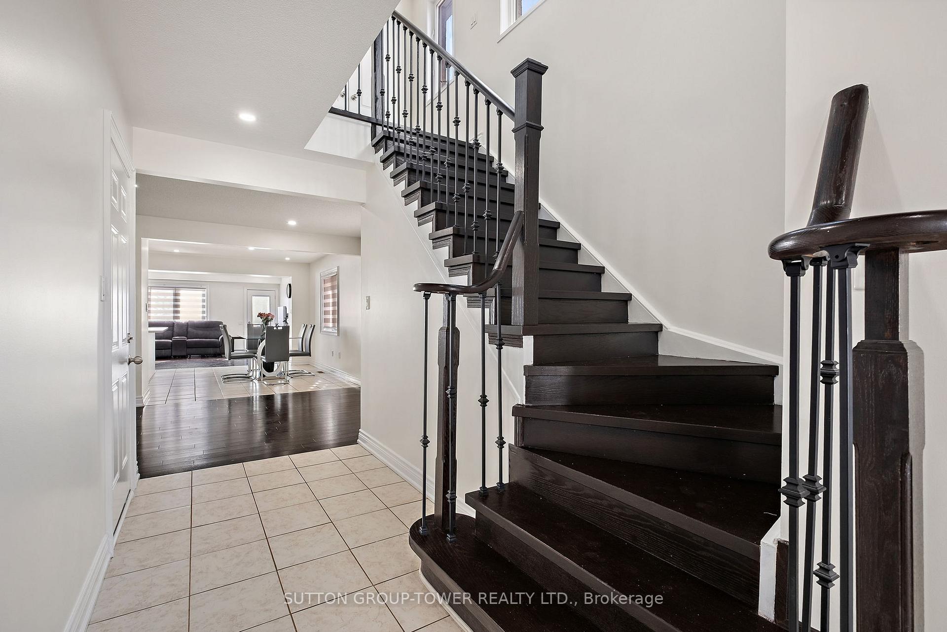 Photo 30 of 58 Lightcatcher Circle, Brampton, Bram East — HOMEH