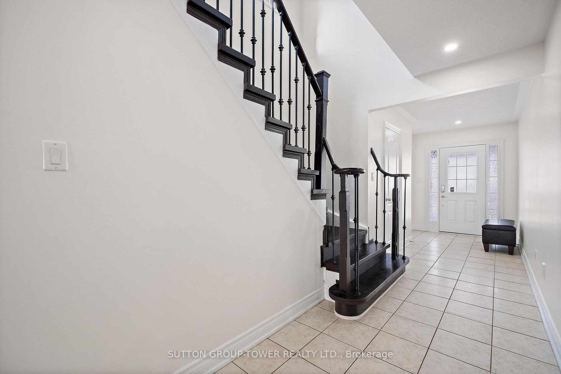 Photo 31 of 58 Lightcatcher Circle, Brampton, Bram East — HOMEH