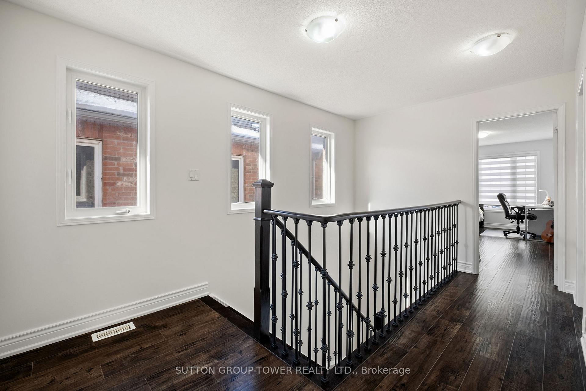 Photo 45 of 58 Lightcatcher Circle, Brampton, Bram East — HOMEH