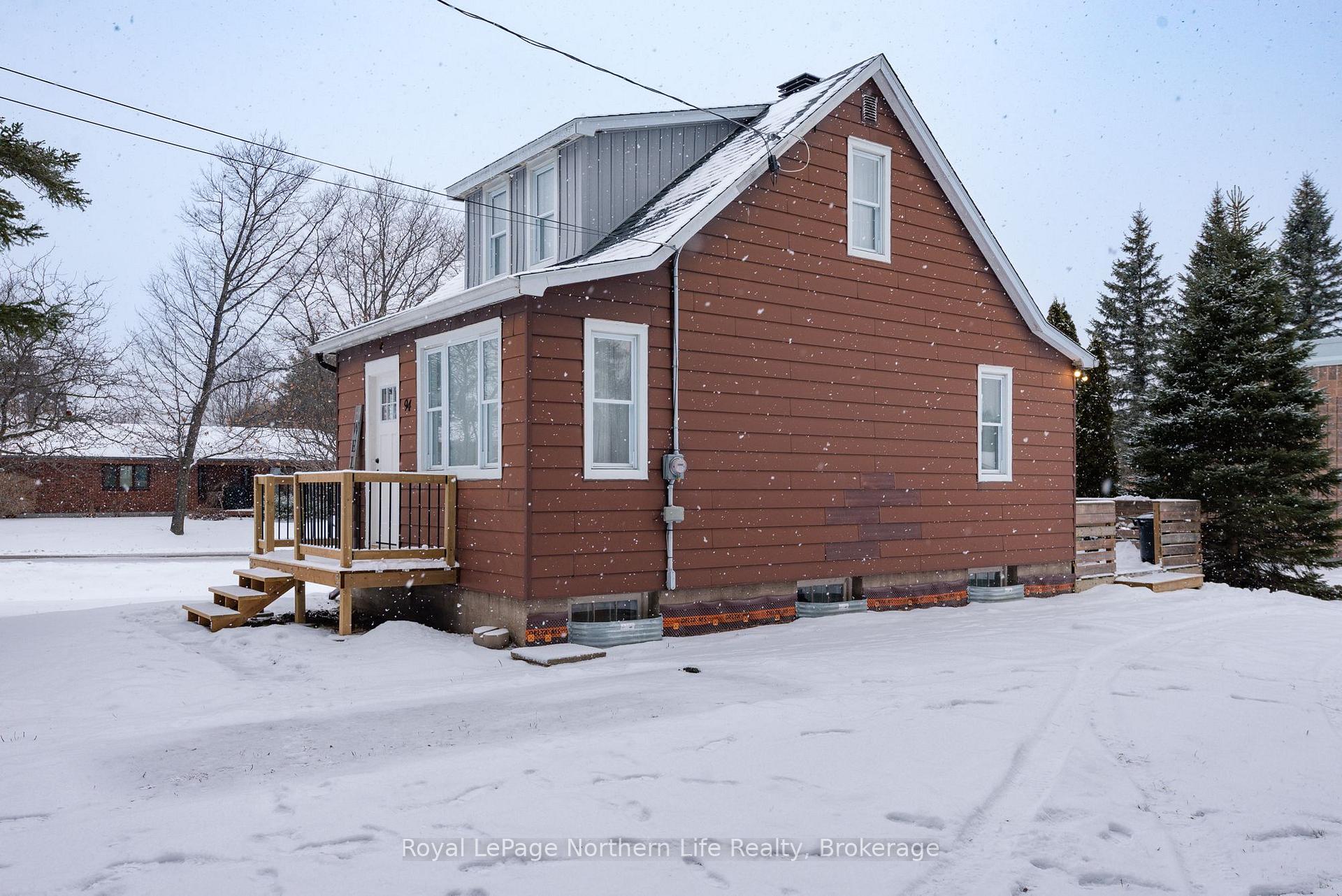 Photo 5 of 94 King Street, Powassan — HOMEH