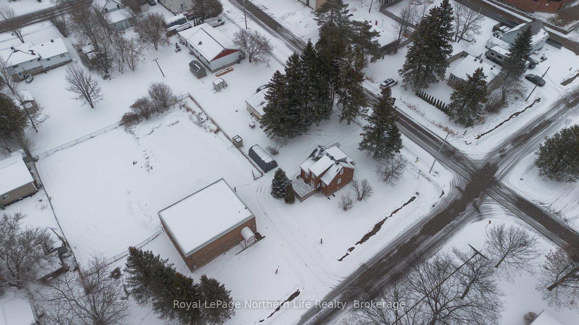 Photo 40 of 94 King Street, Powassan — HOMEH