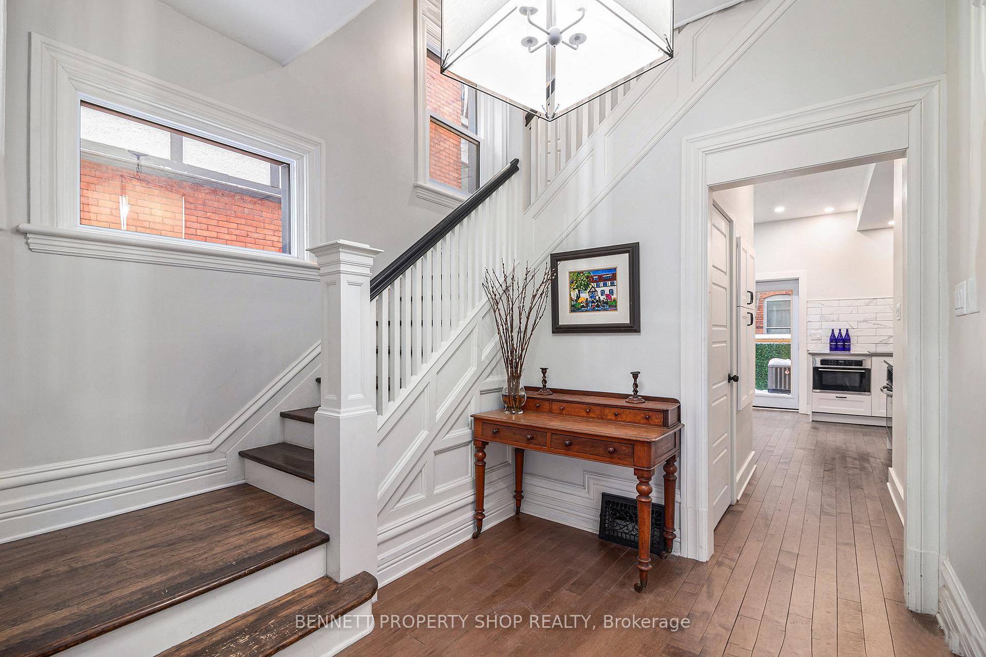 Photo 3 of 499 Metcalfe Street E, Ottawa, Glebe — HOMEH
