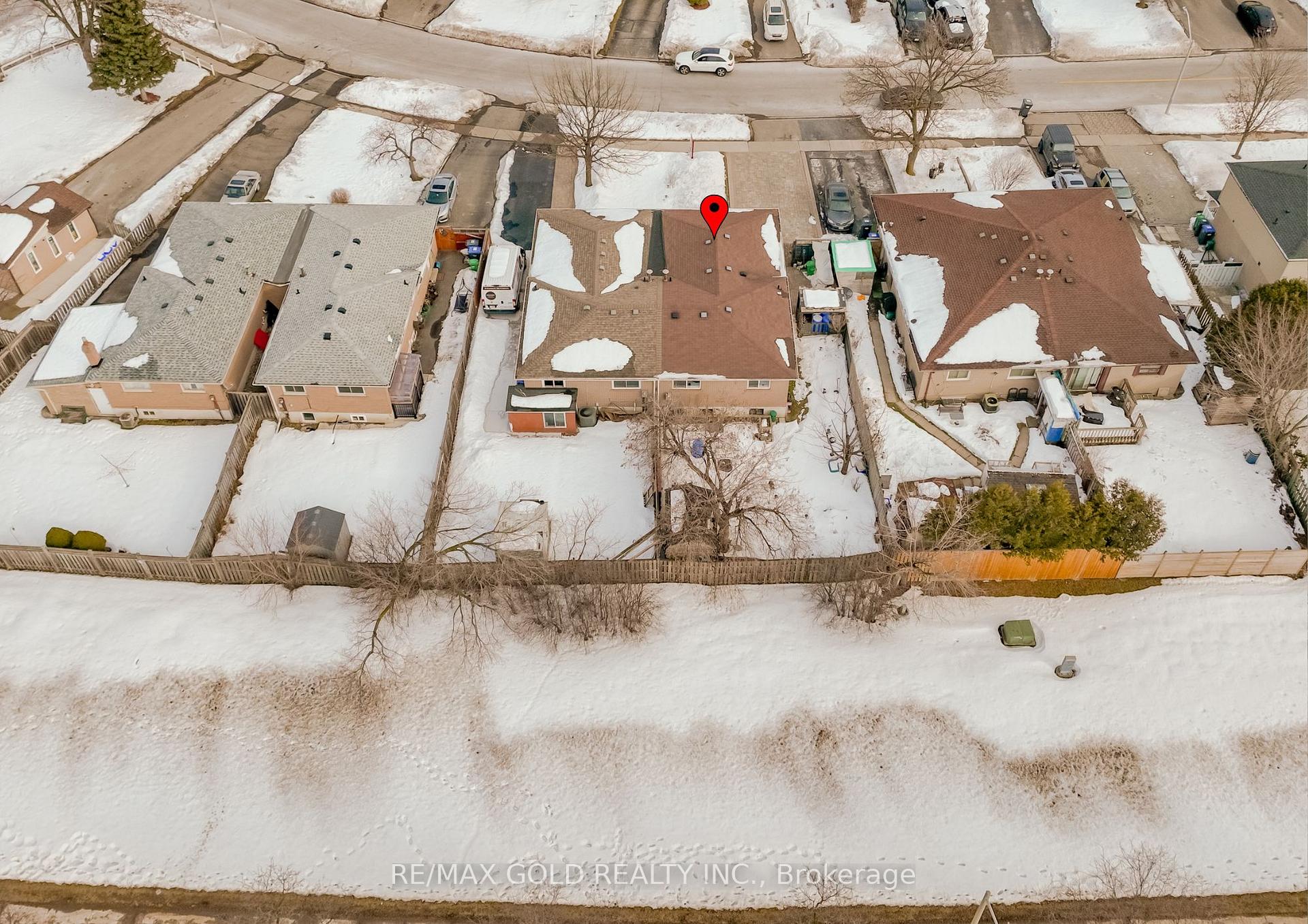 Photo 31 of 194 Earnscliffe Circle, Brampton, Southgate — HOMEH